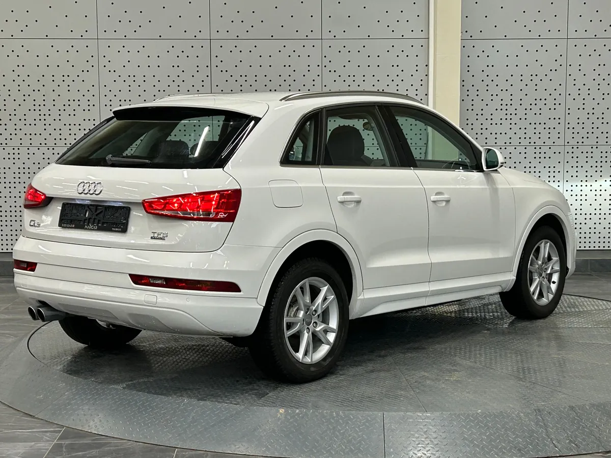 Audi Q3 2015 Design