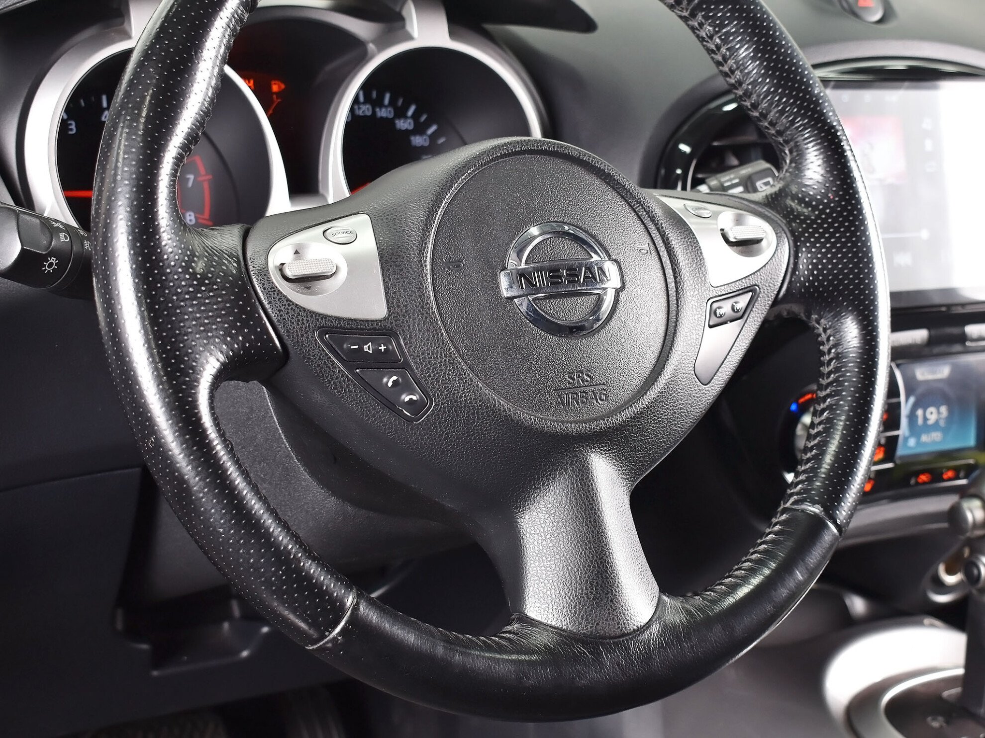 Nissan Juke 2011 SE+