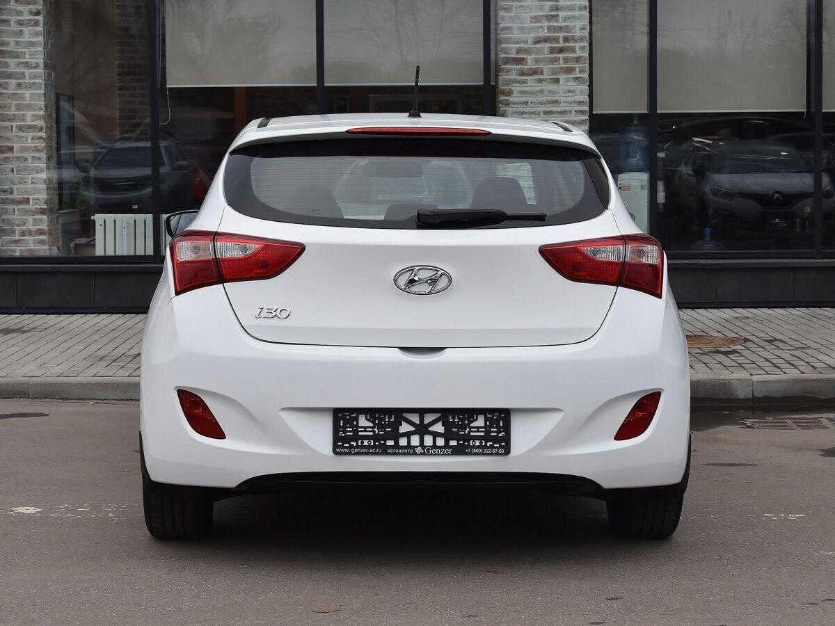 Hyundai i30 2016