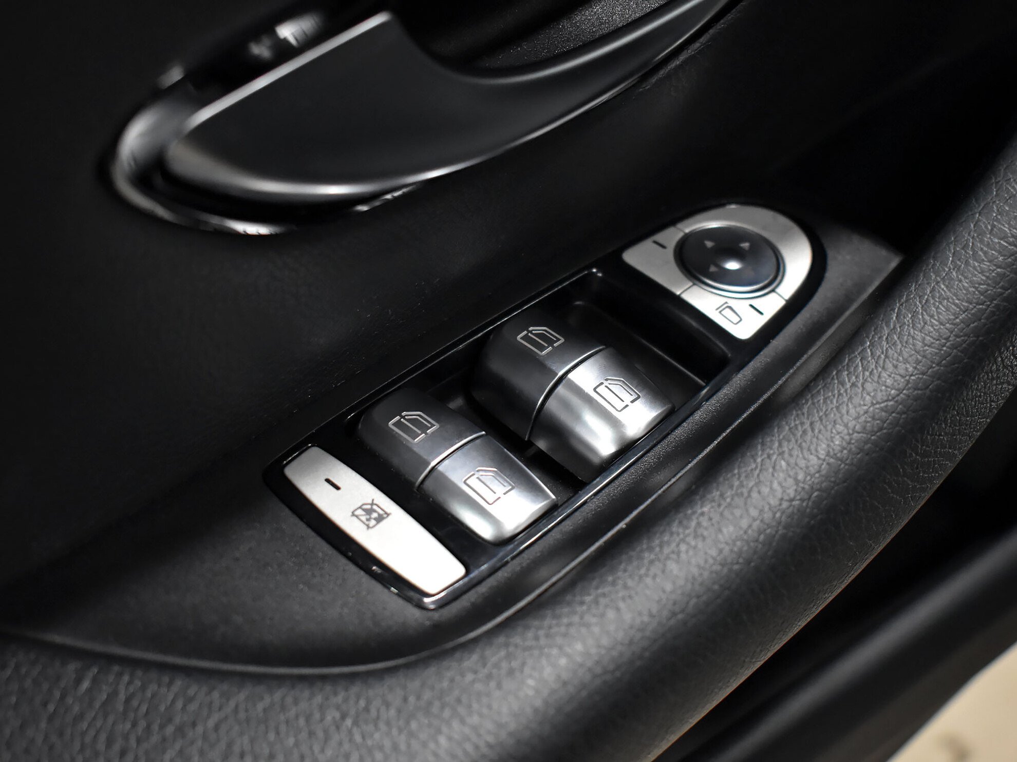 Mercedes-Benz E-Класс 2018 Comfort