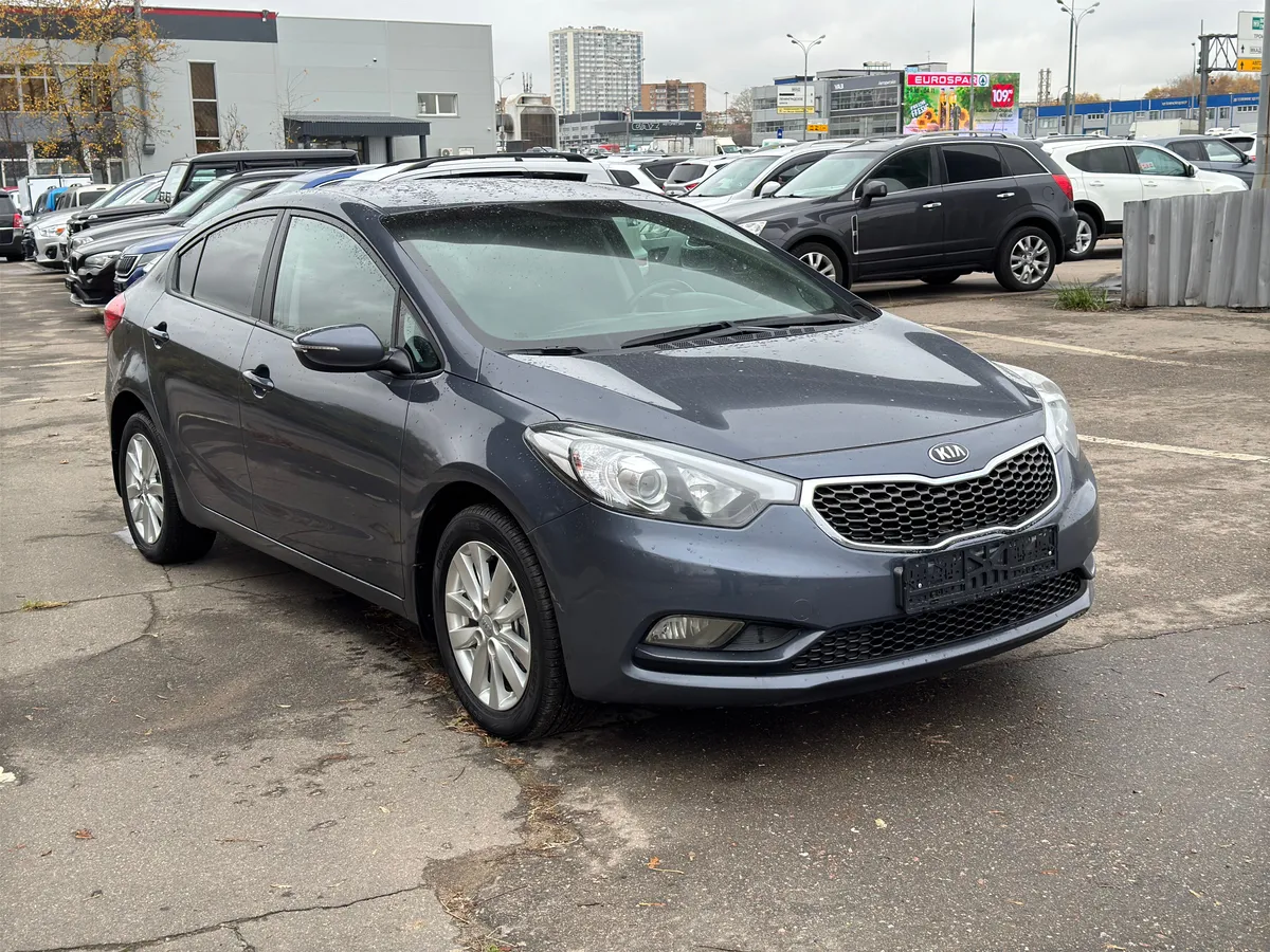 Kia Cerato 2014 Comfort (D695)