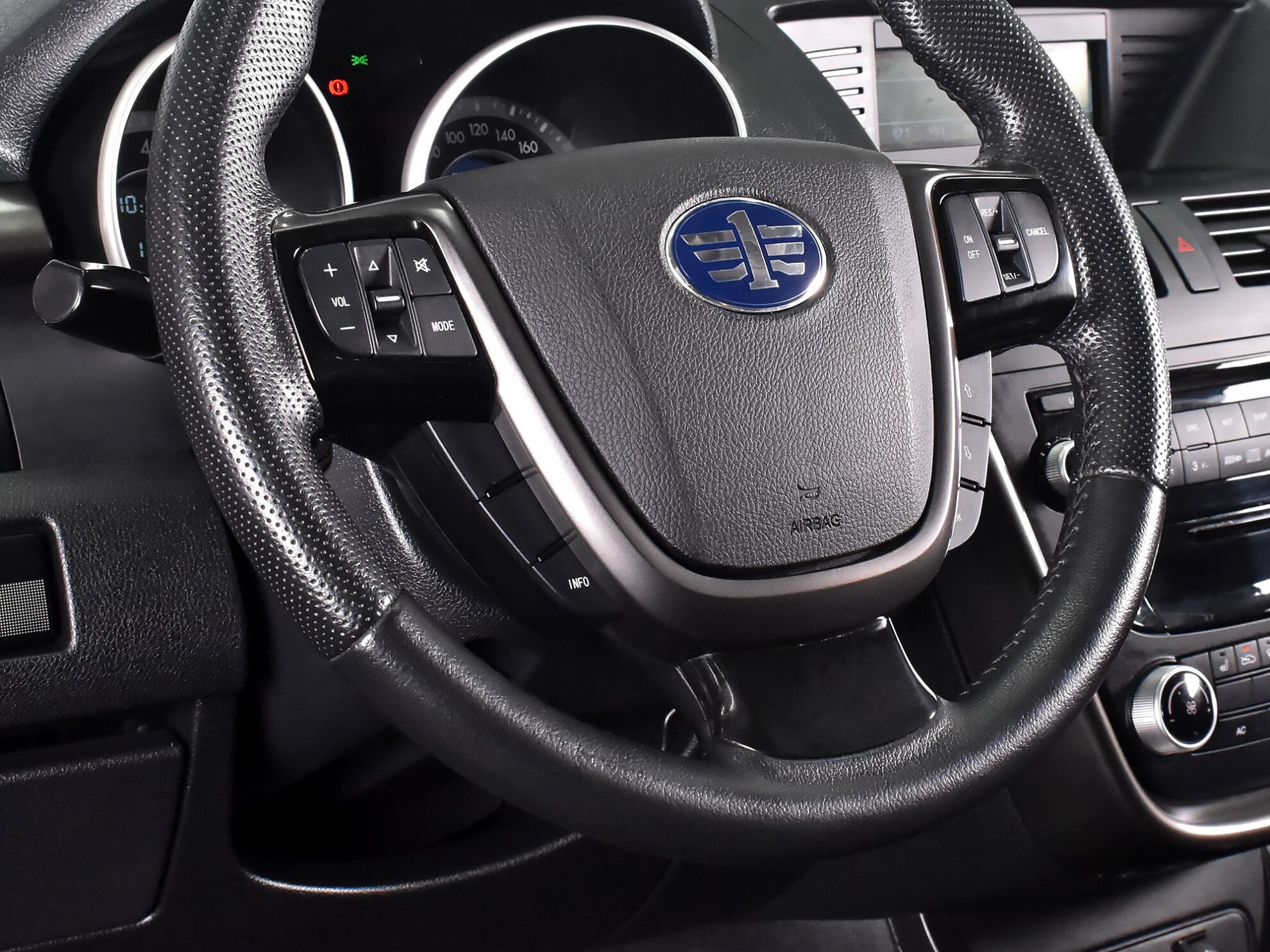 Bestune Besturn X80 2018 Comfort