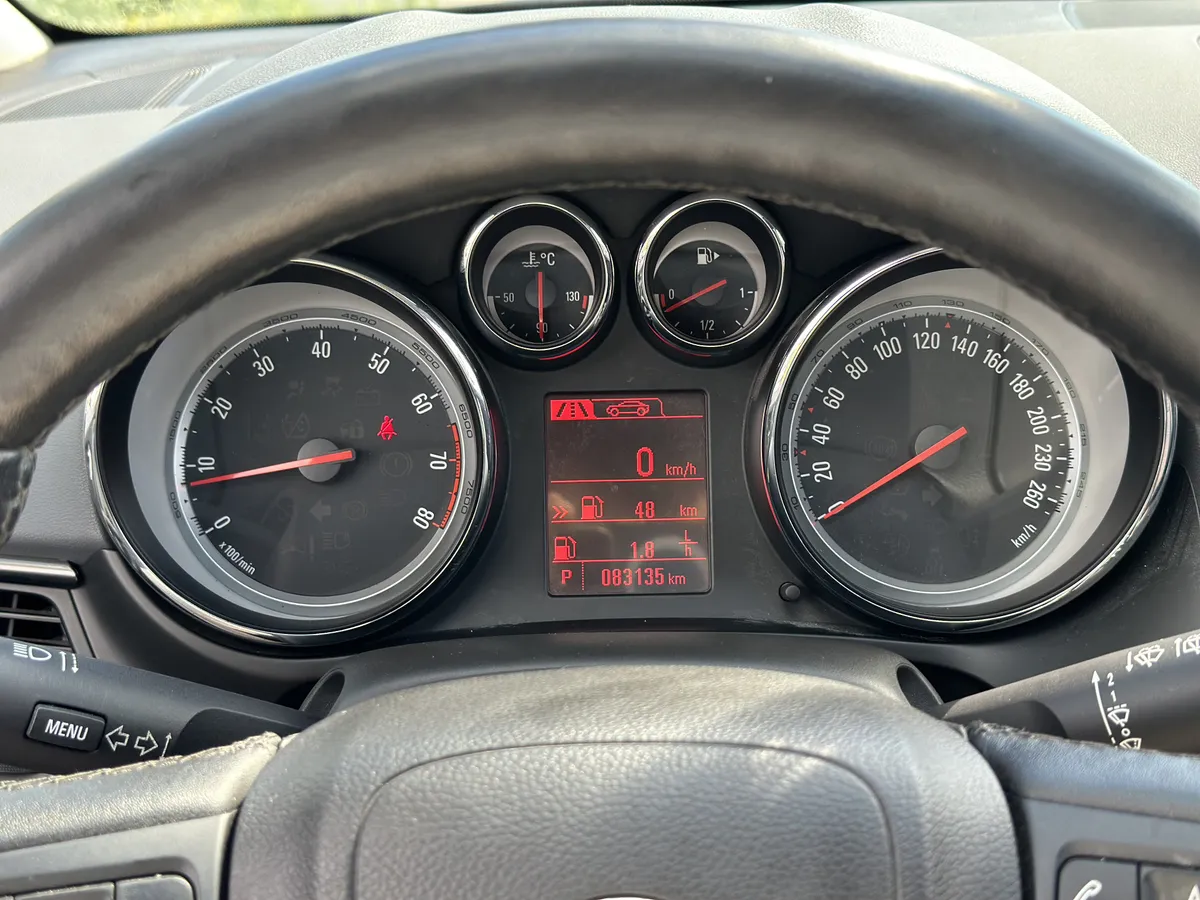 Opel Zafira 2014