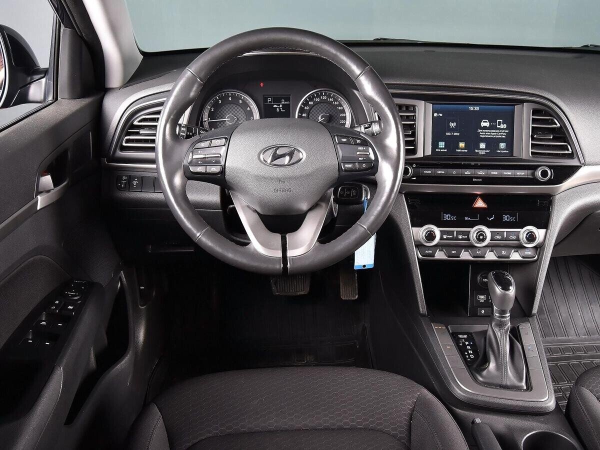 Hyundai Elantra 2019