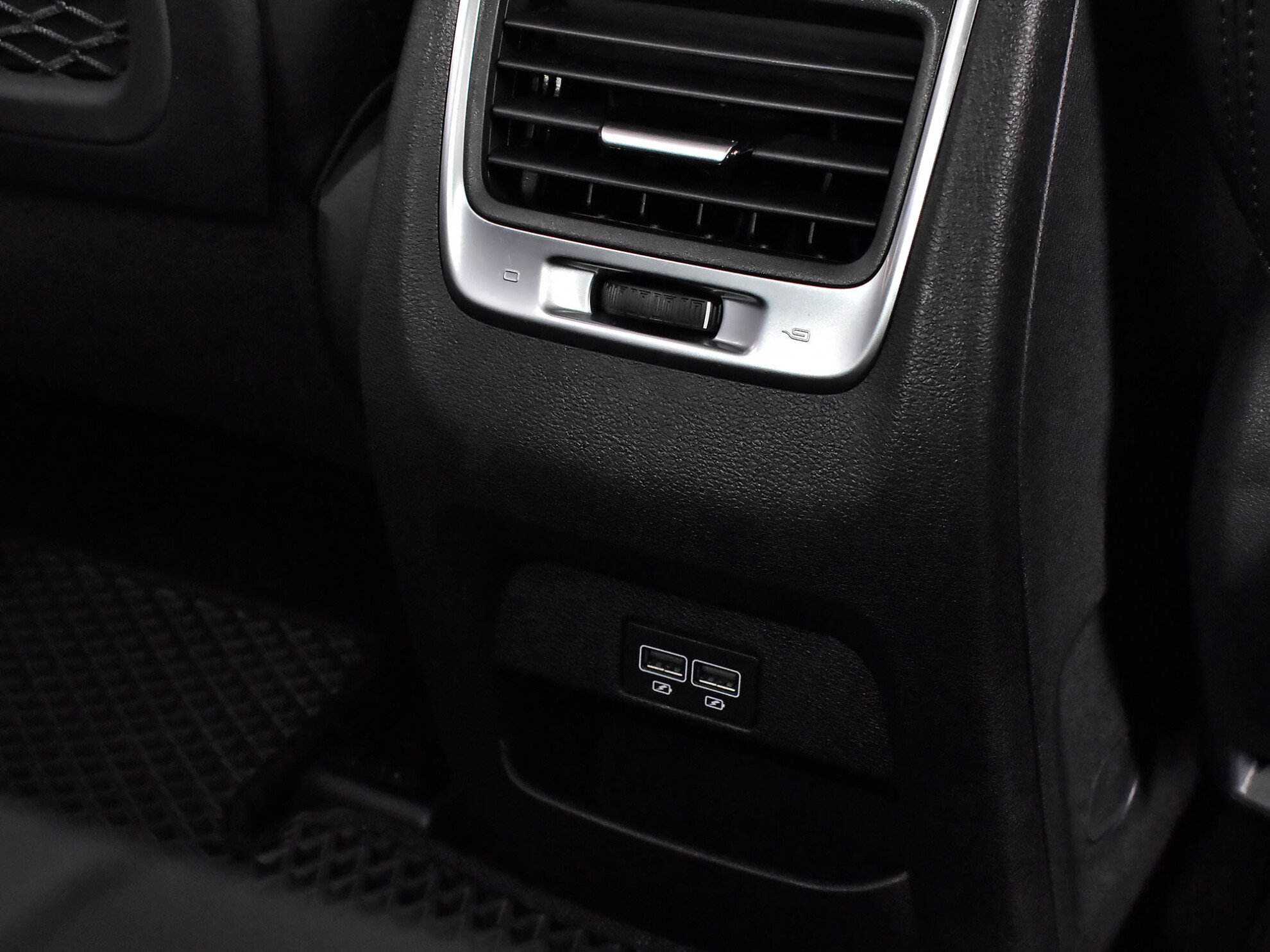 Geely Atlas 2021 Люкс + Yandex Auto