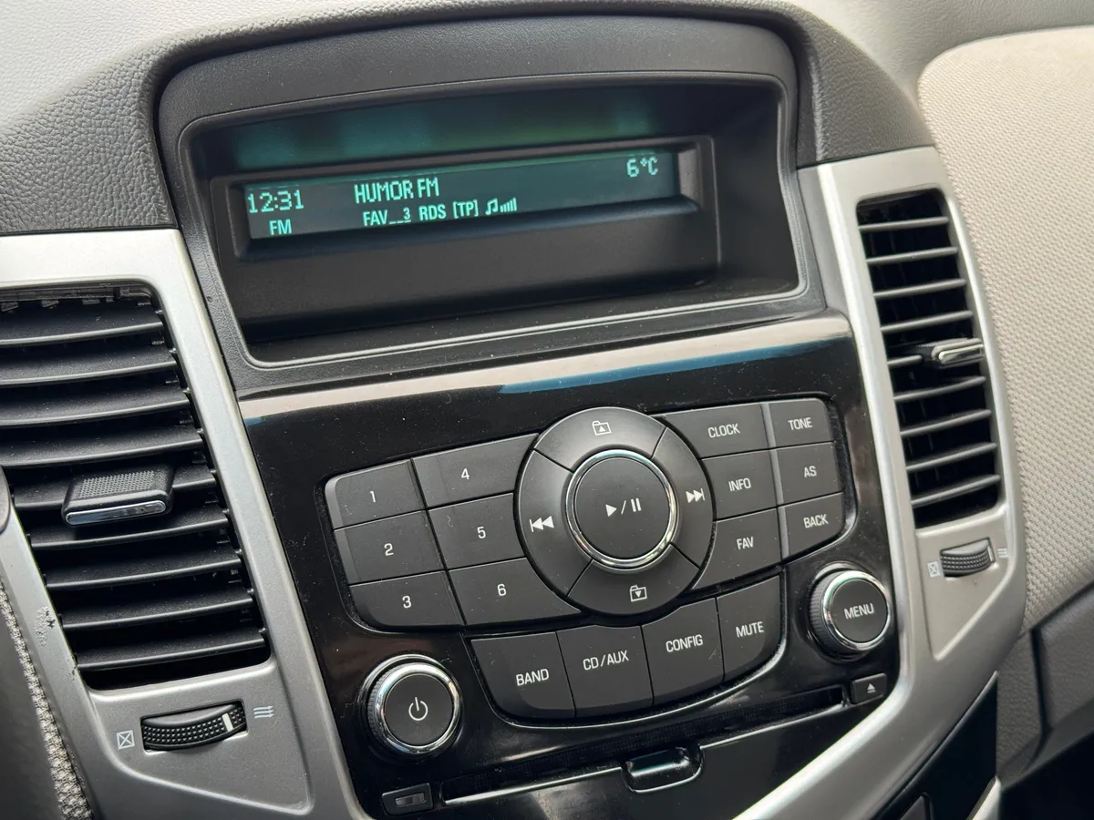 Chevrolet Cruze 2012 LS(1PG69KDF4)