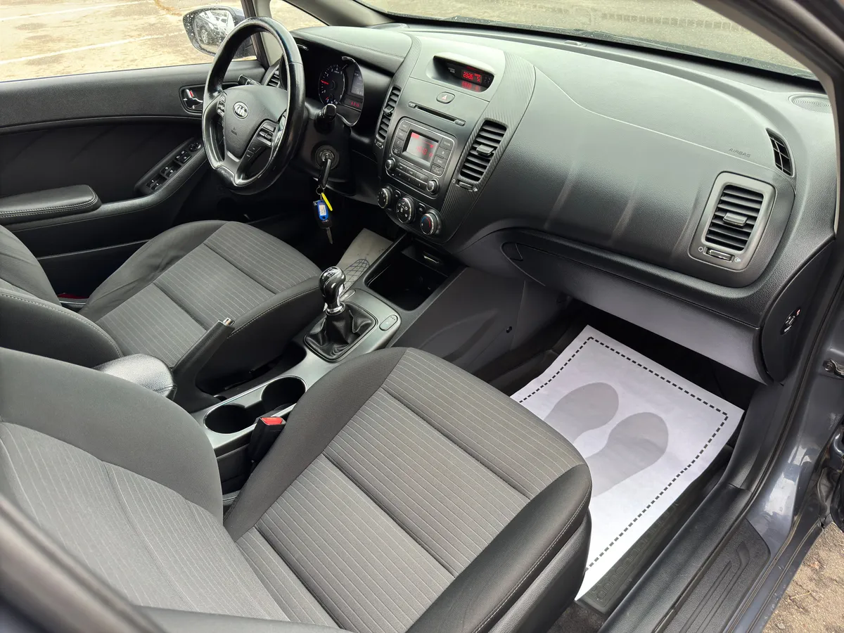 Kia Cerato 2014 Comfort (D695)