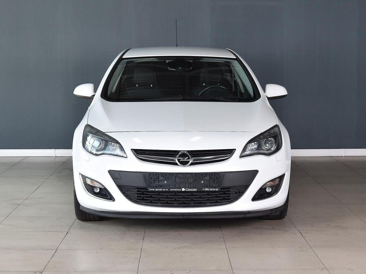 Opel Astra 2013