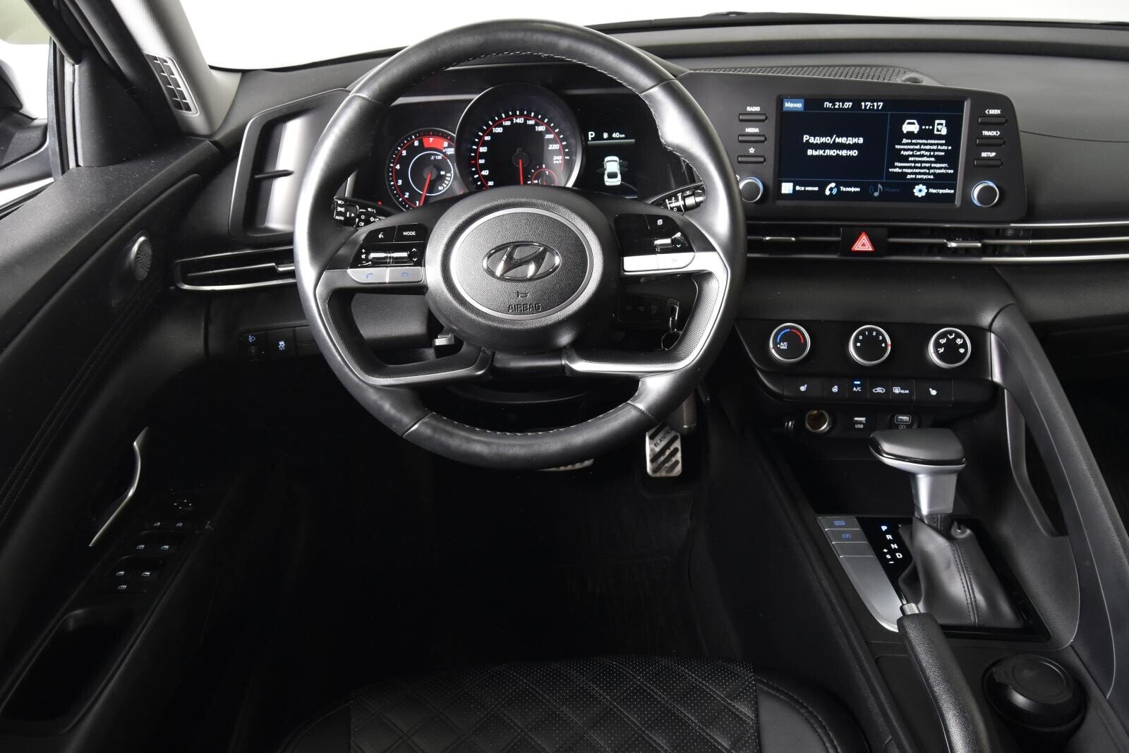 Hyundai Elantra 2021