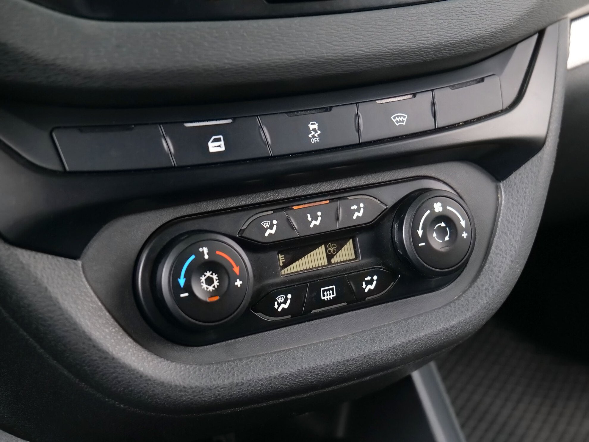 Lada Vesta 2020 Comfort Image (2018-2019)