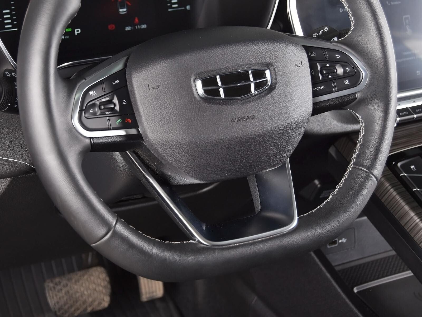 Geely Atlas Pro 2022