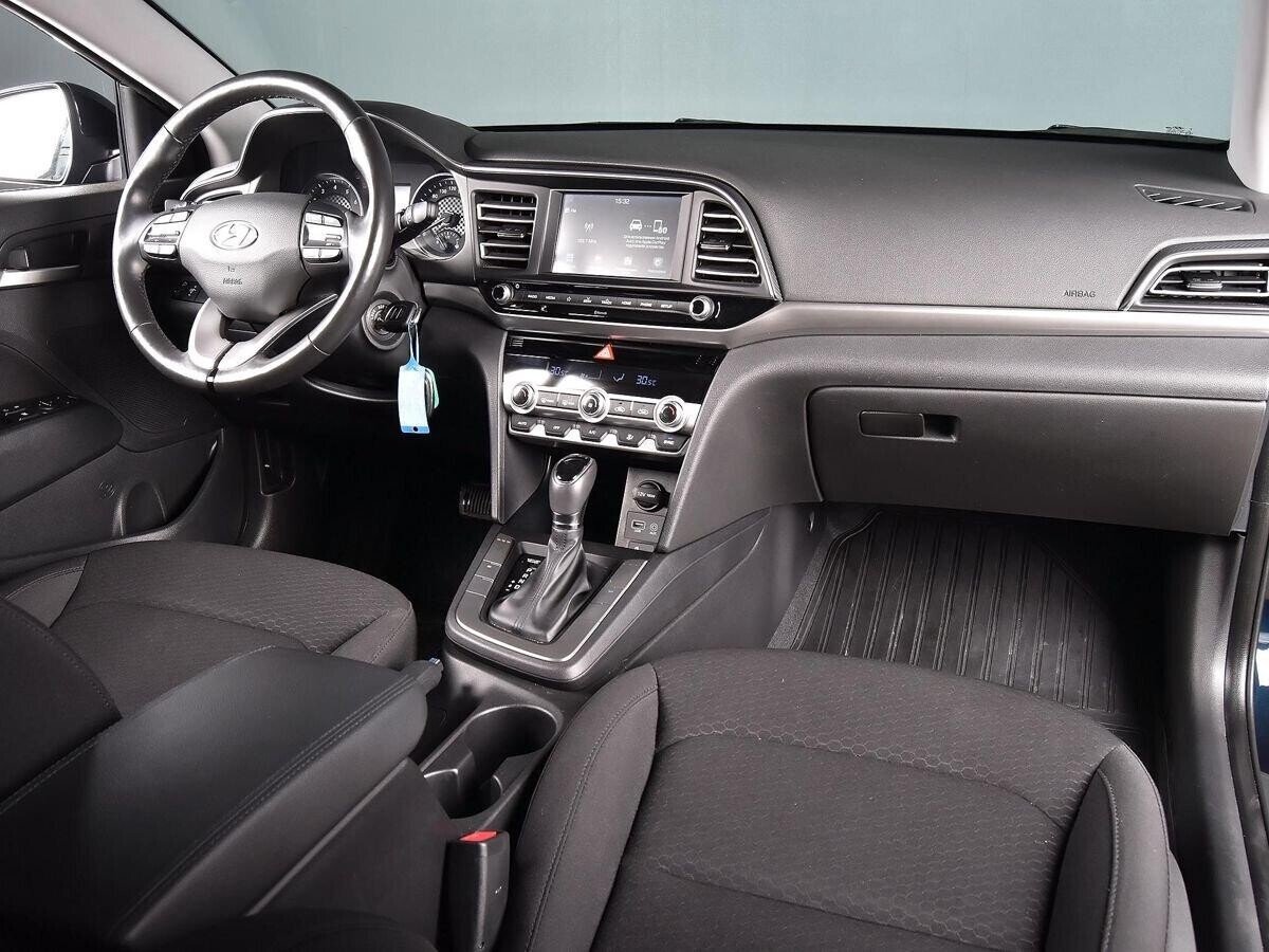 Hyundai Elantra 2019