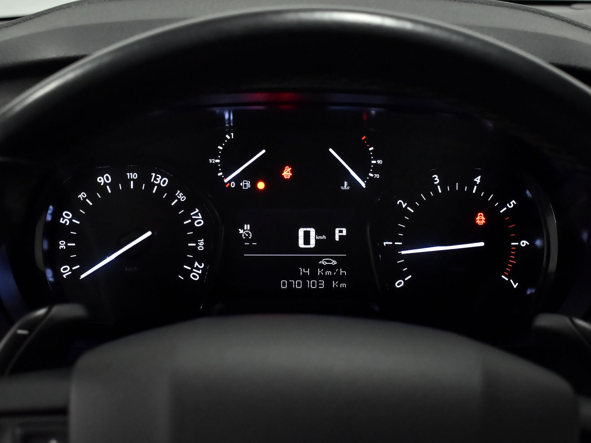 Peugeot Traveller 2021 Active