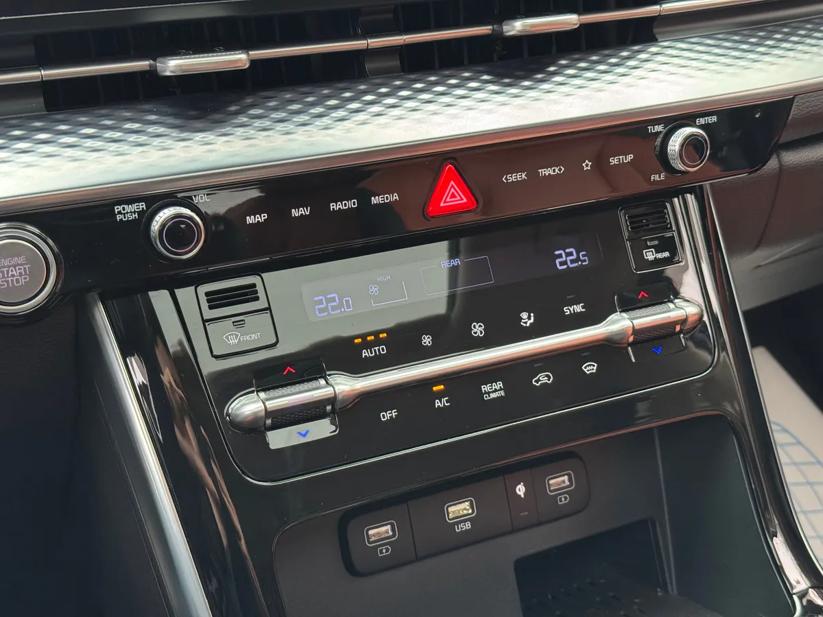 Kia Carnival 2021 Premium+