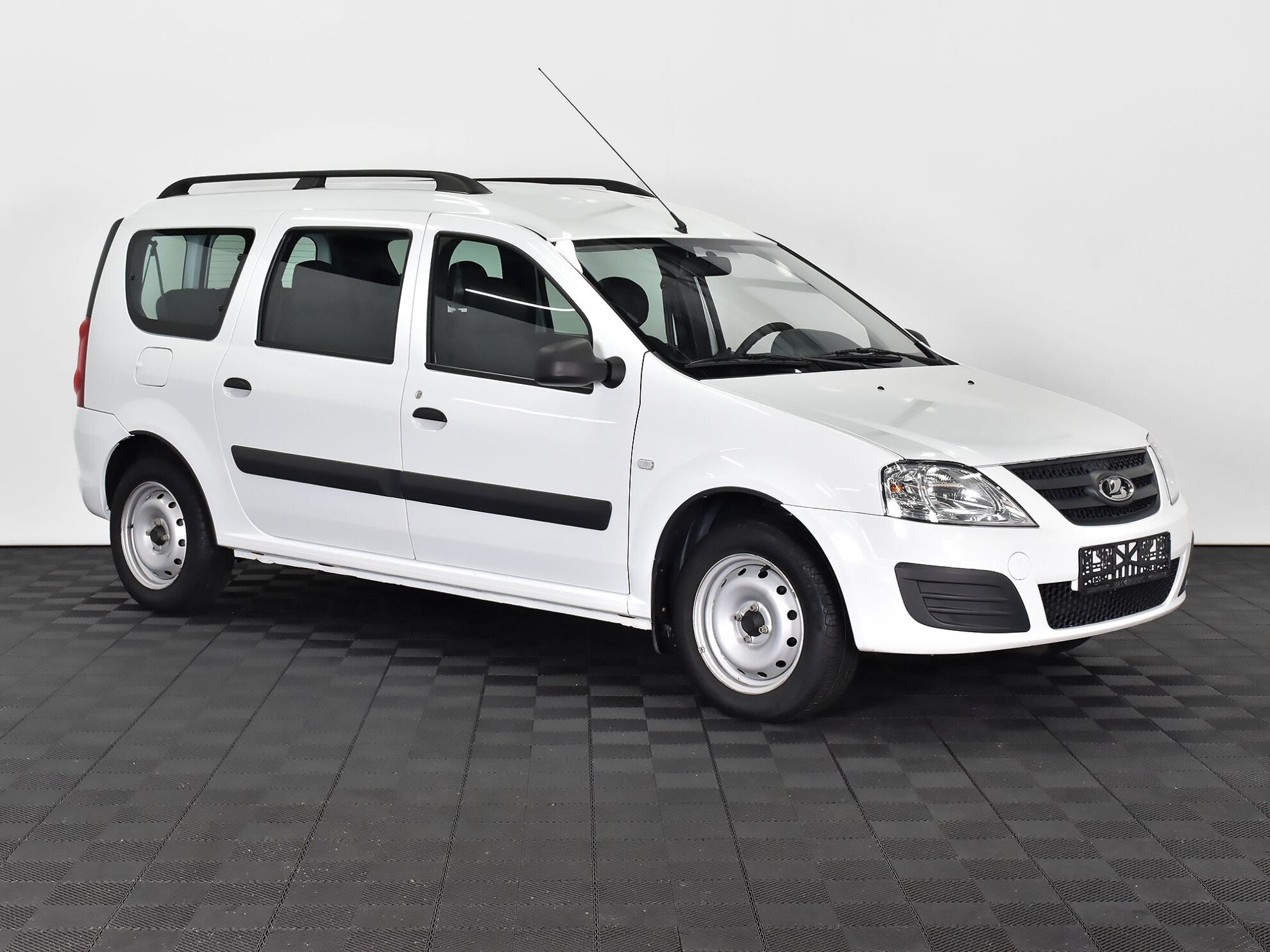 Lada Largus 2020 Norma Comfort Glonass (2018)