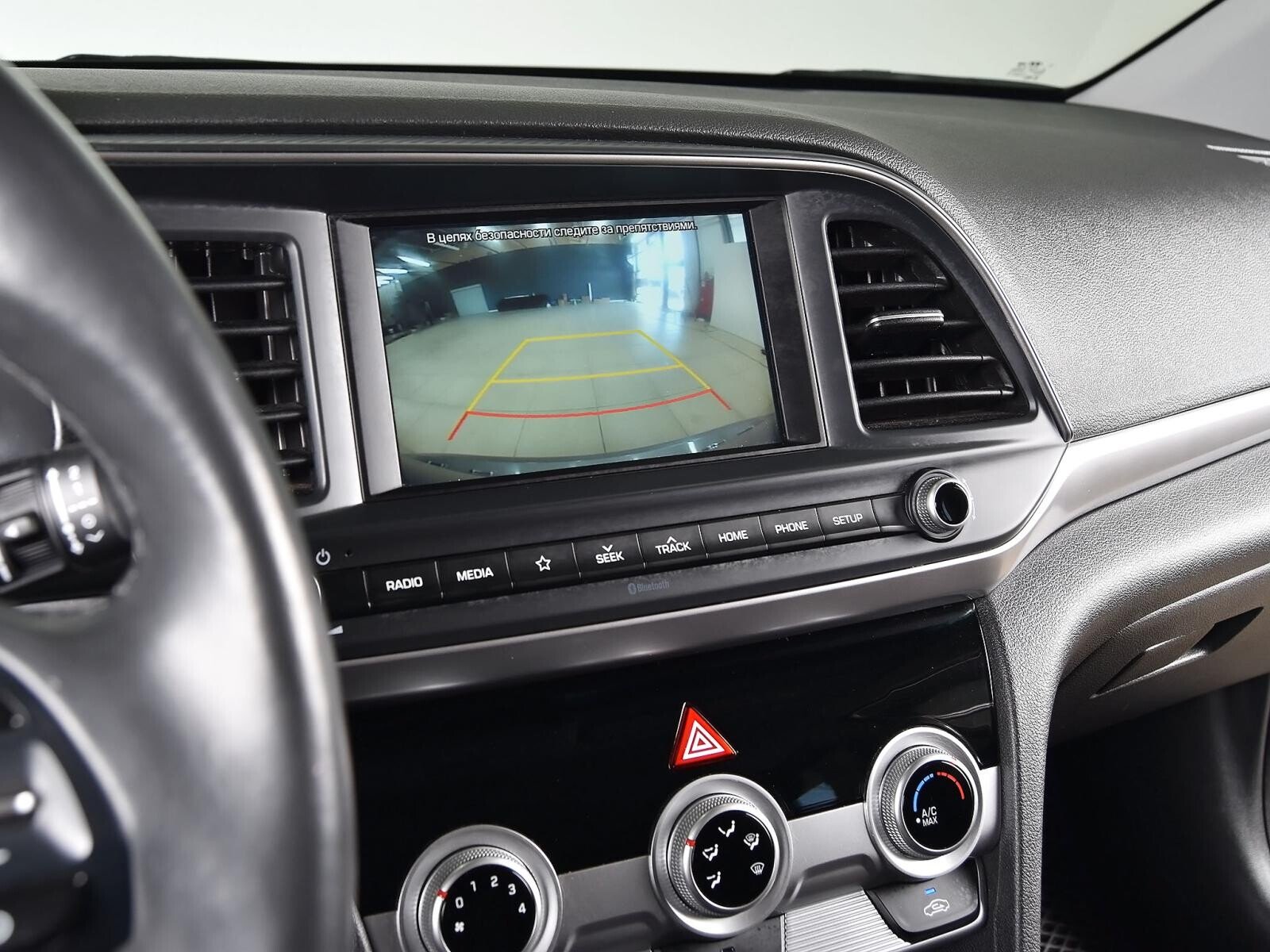 Hyundai Elantra 2019