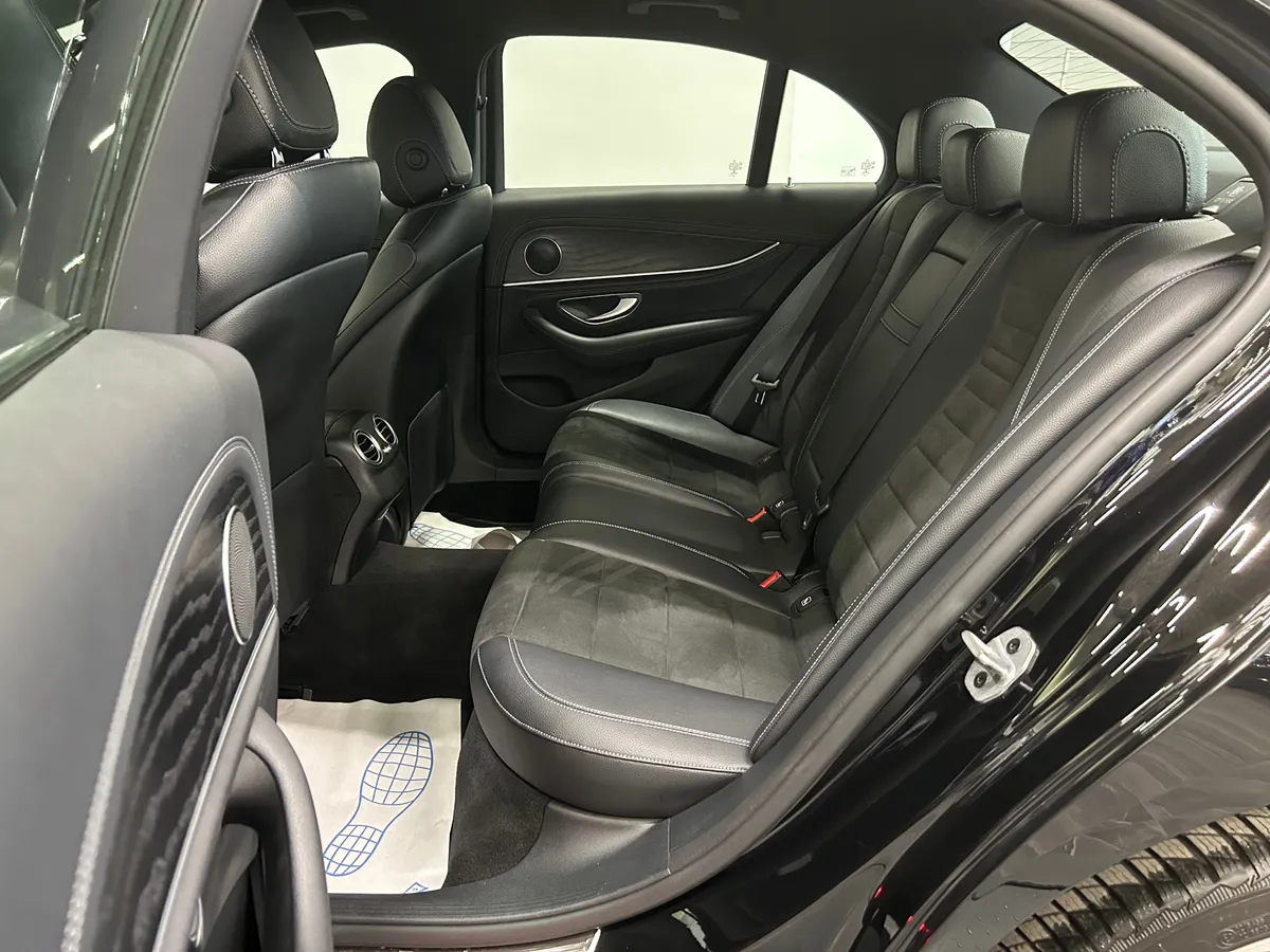 Mercedes-Benz E-Класс 2018 E 220 d 4MATIC Premium