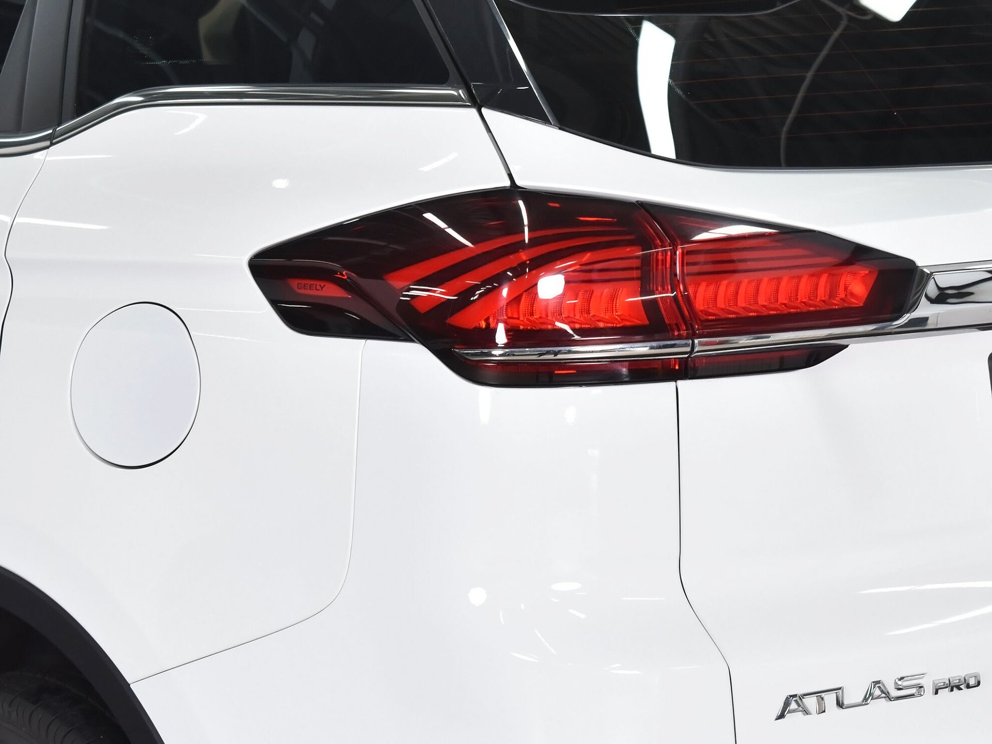Geely Atlas Pro 2021 Luxury