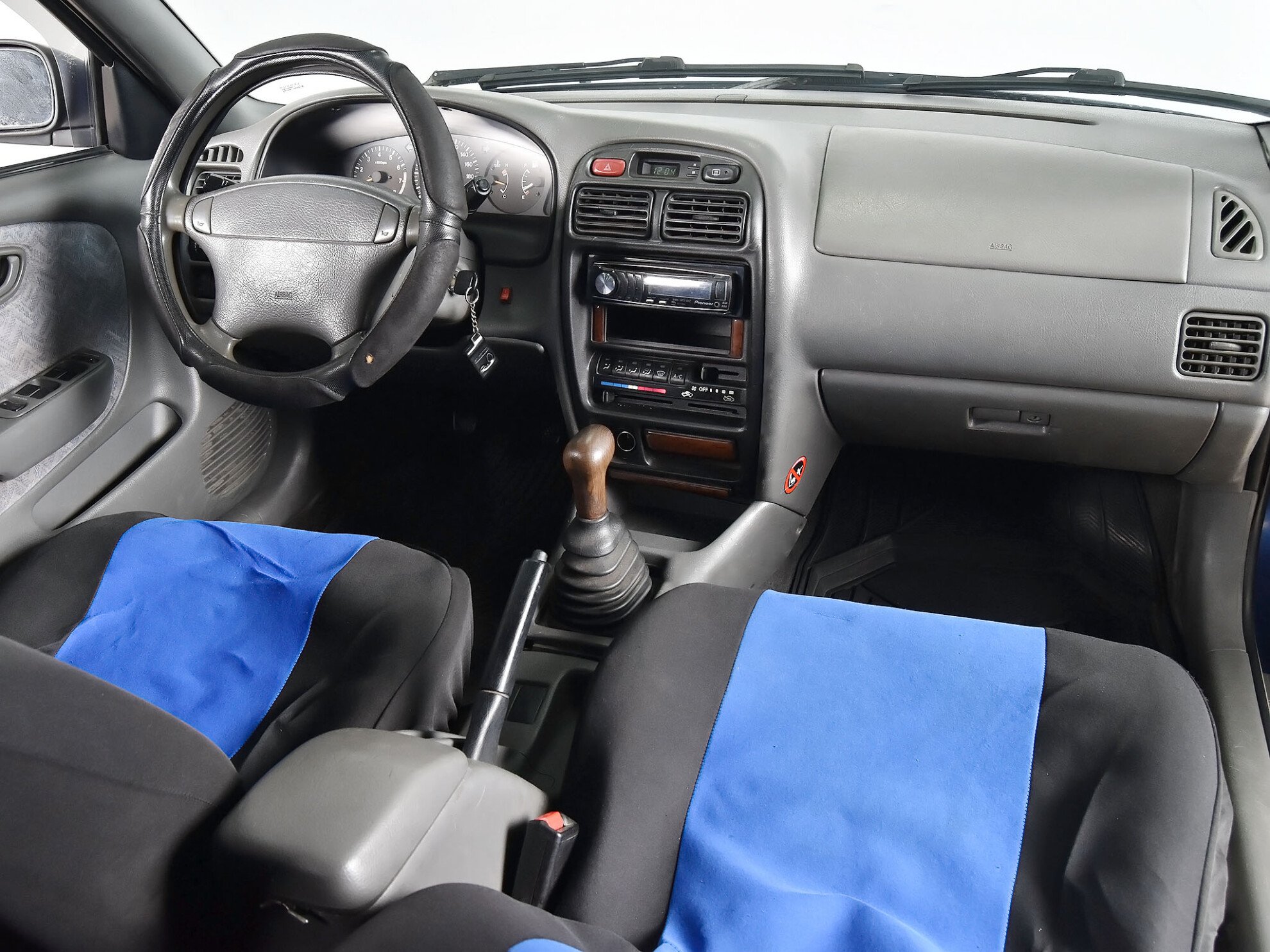 Suzuki Baleno 2000