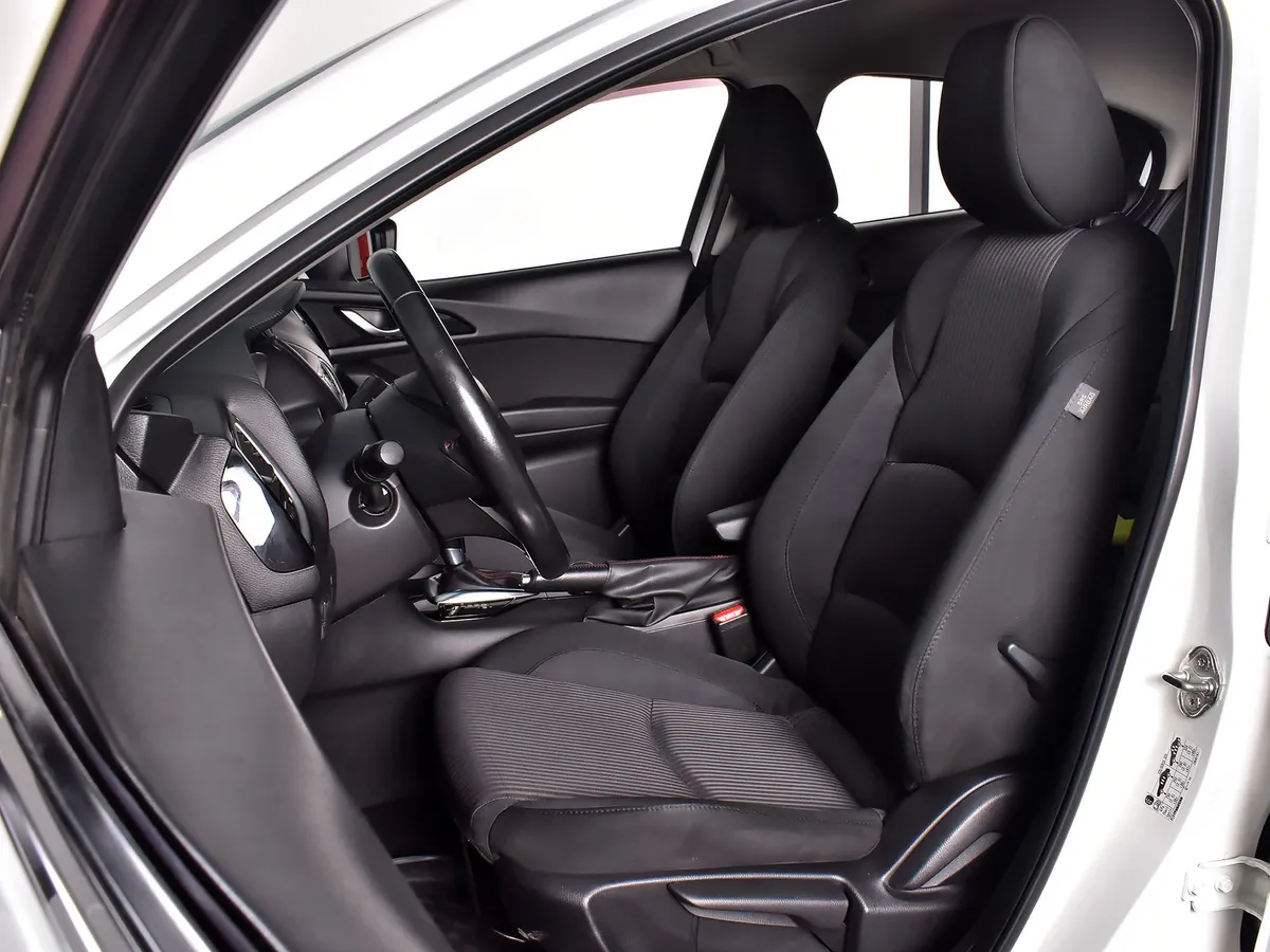 Mazda 3 2014