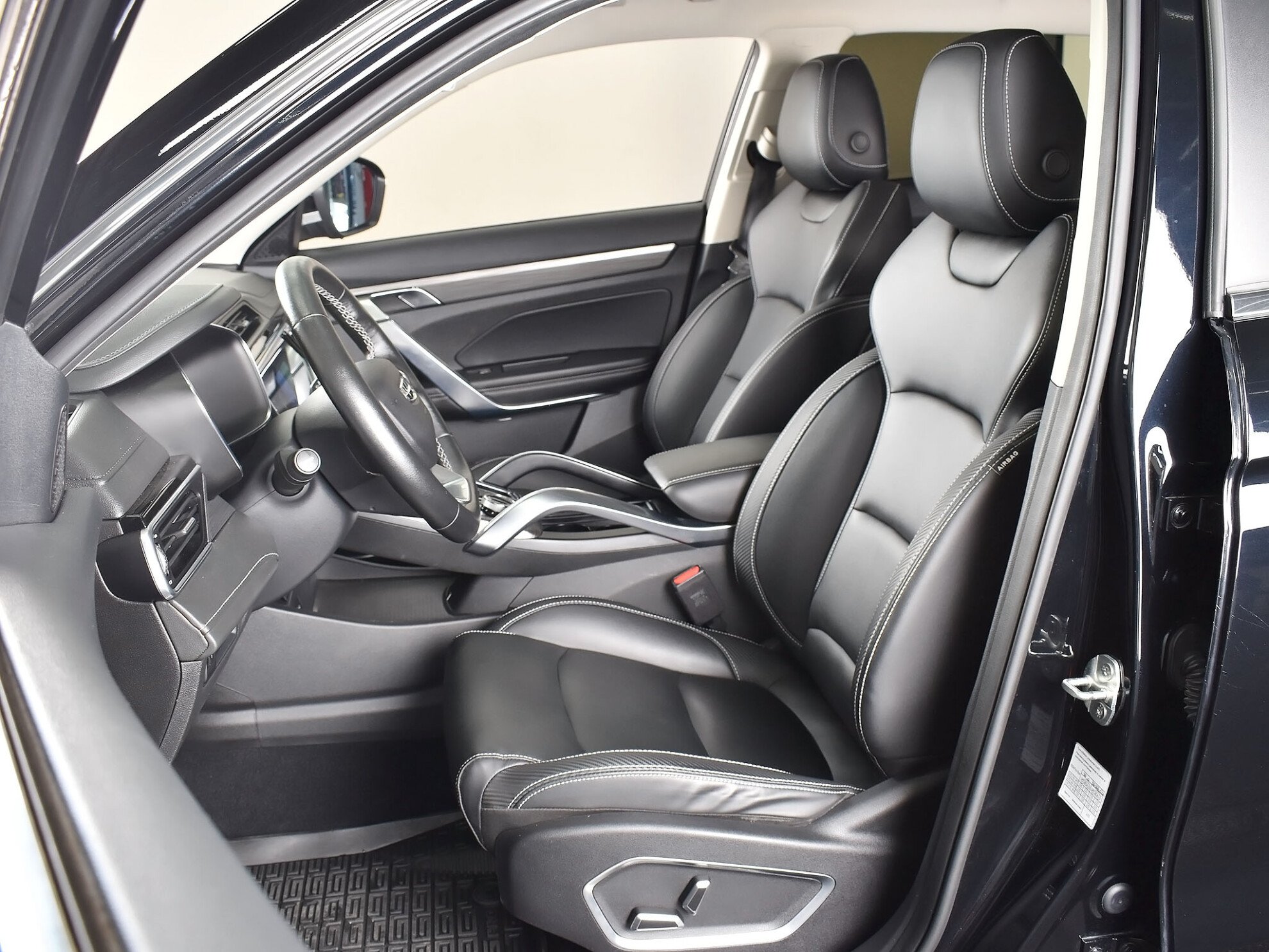Geely Atlas Pro 2022 Luxury