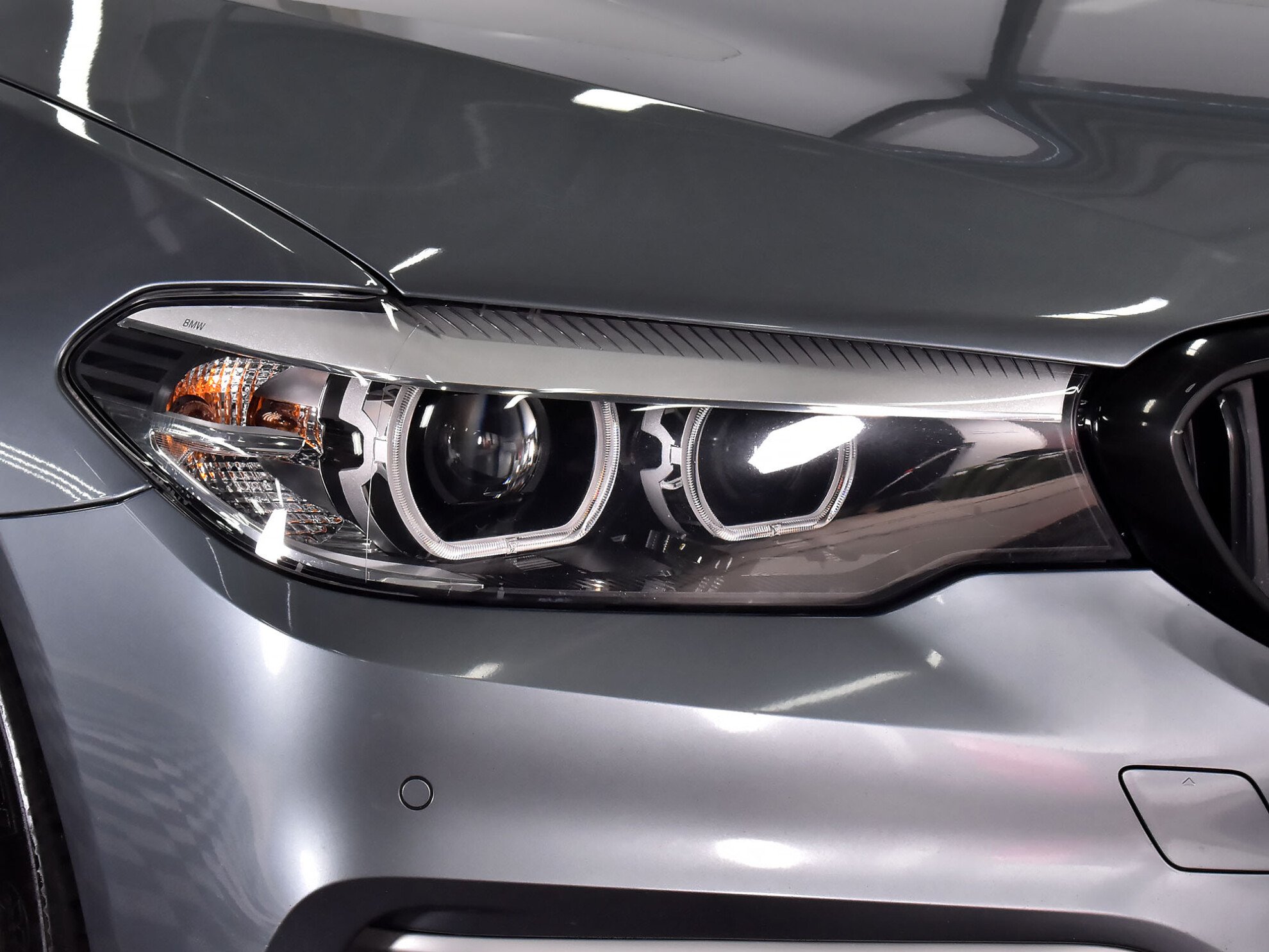 BMW 5 серии 2019 520i