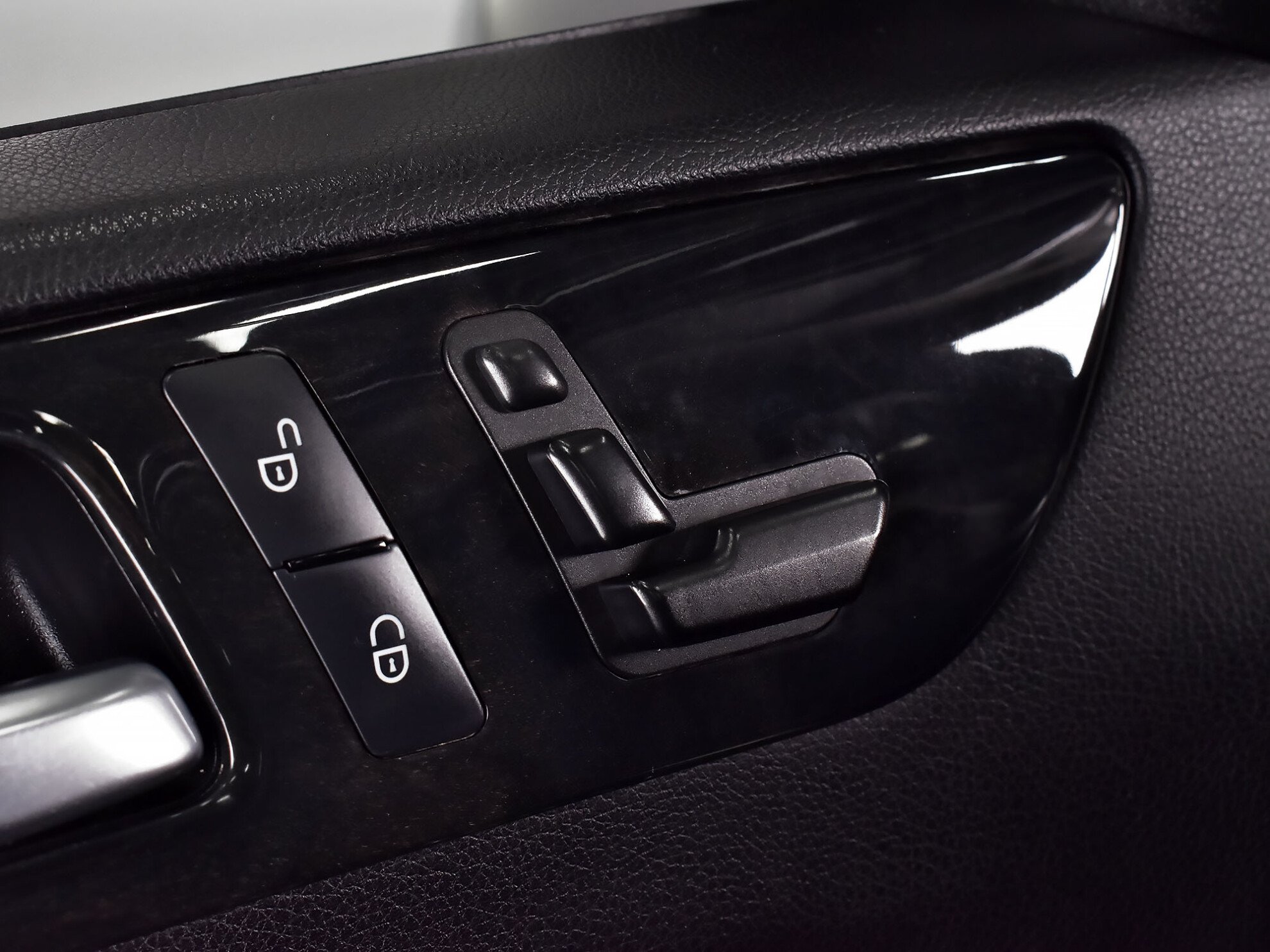 Mercedes-Benz M-Класс 2012 Comfort