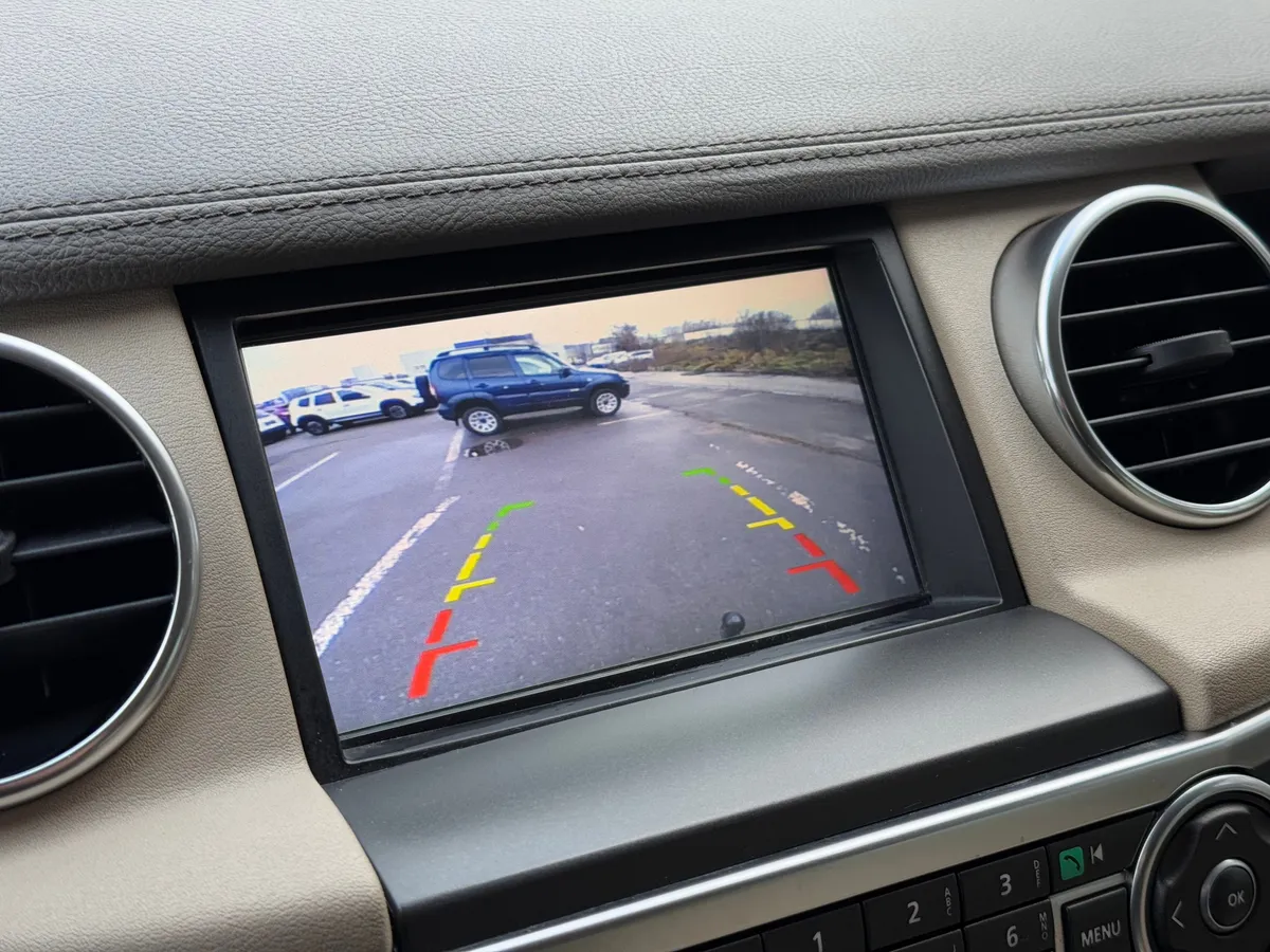 Land Rover Discovery 2015