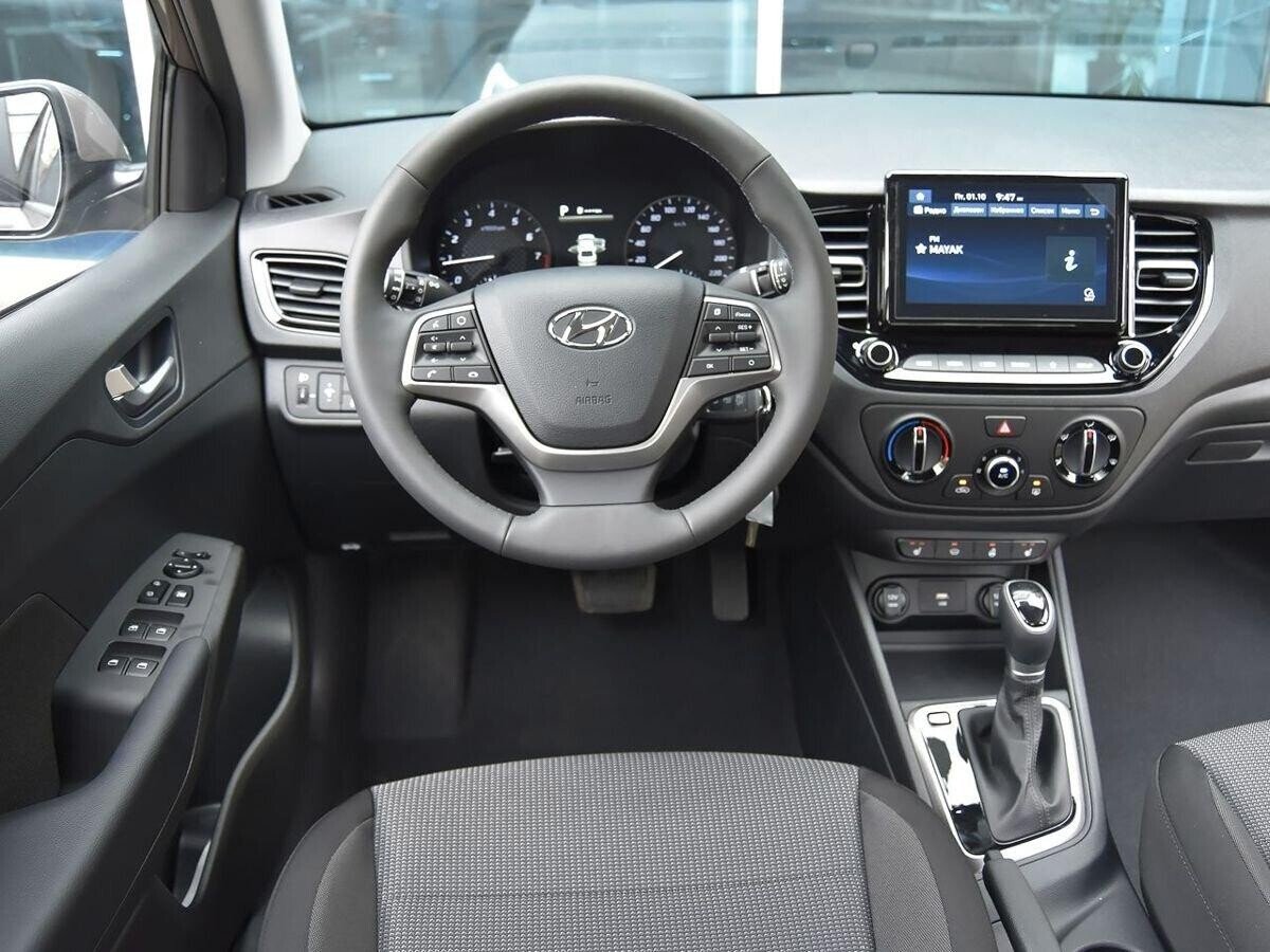 Hyundai Solaris 2021