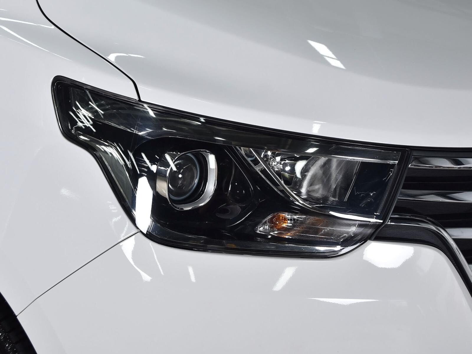 Hyundai Grand Starex 2018