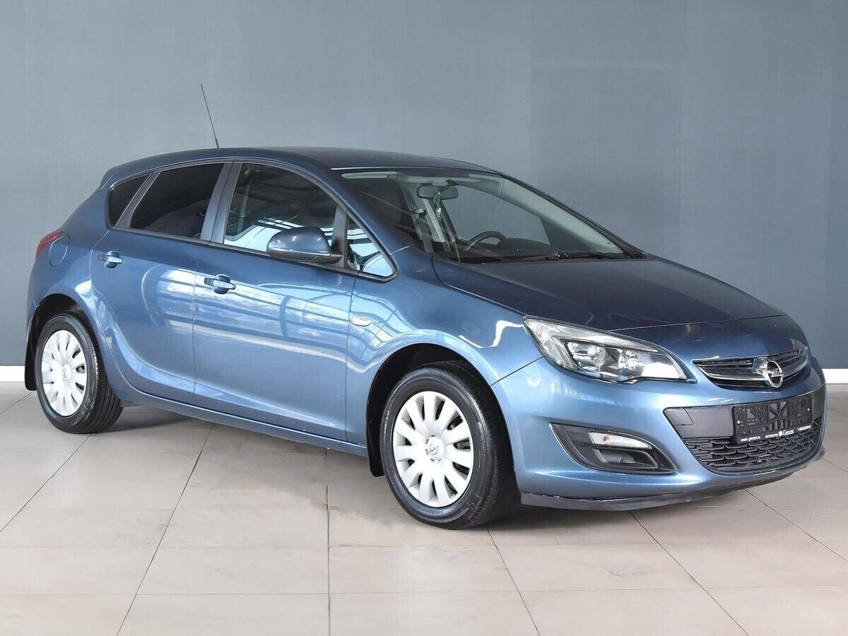Opel Astra 2013