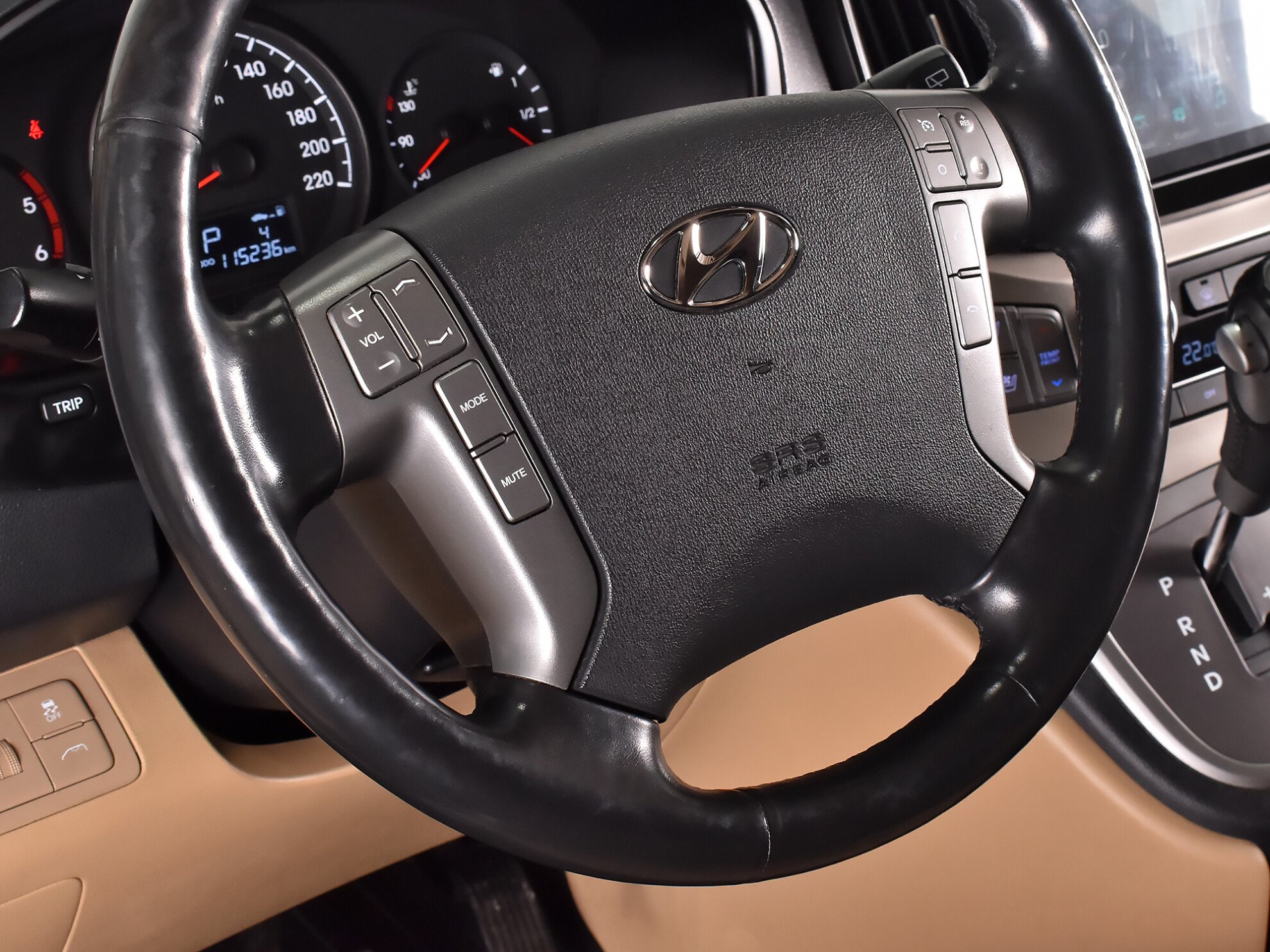Hyundai H-1 2019 Business
