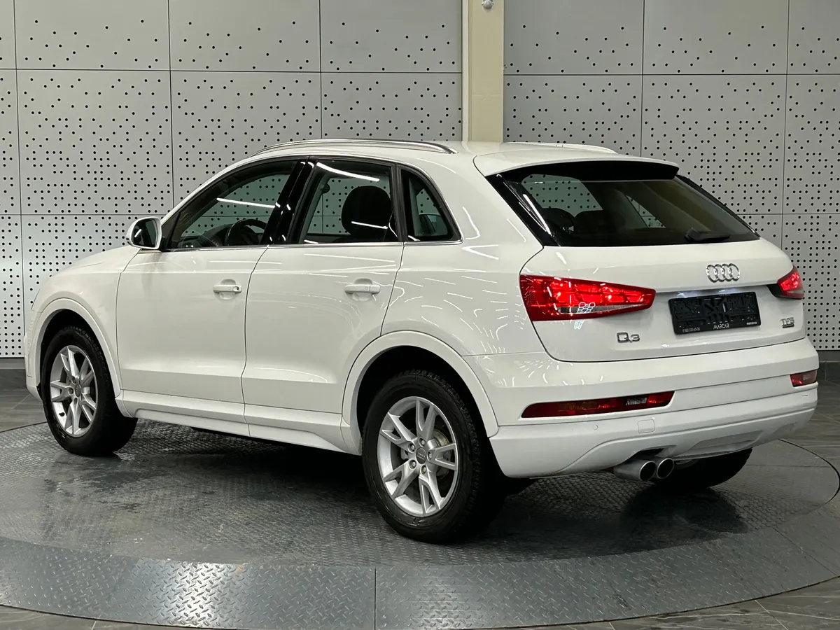 Audi Q3 2015 Design