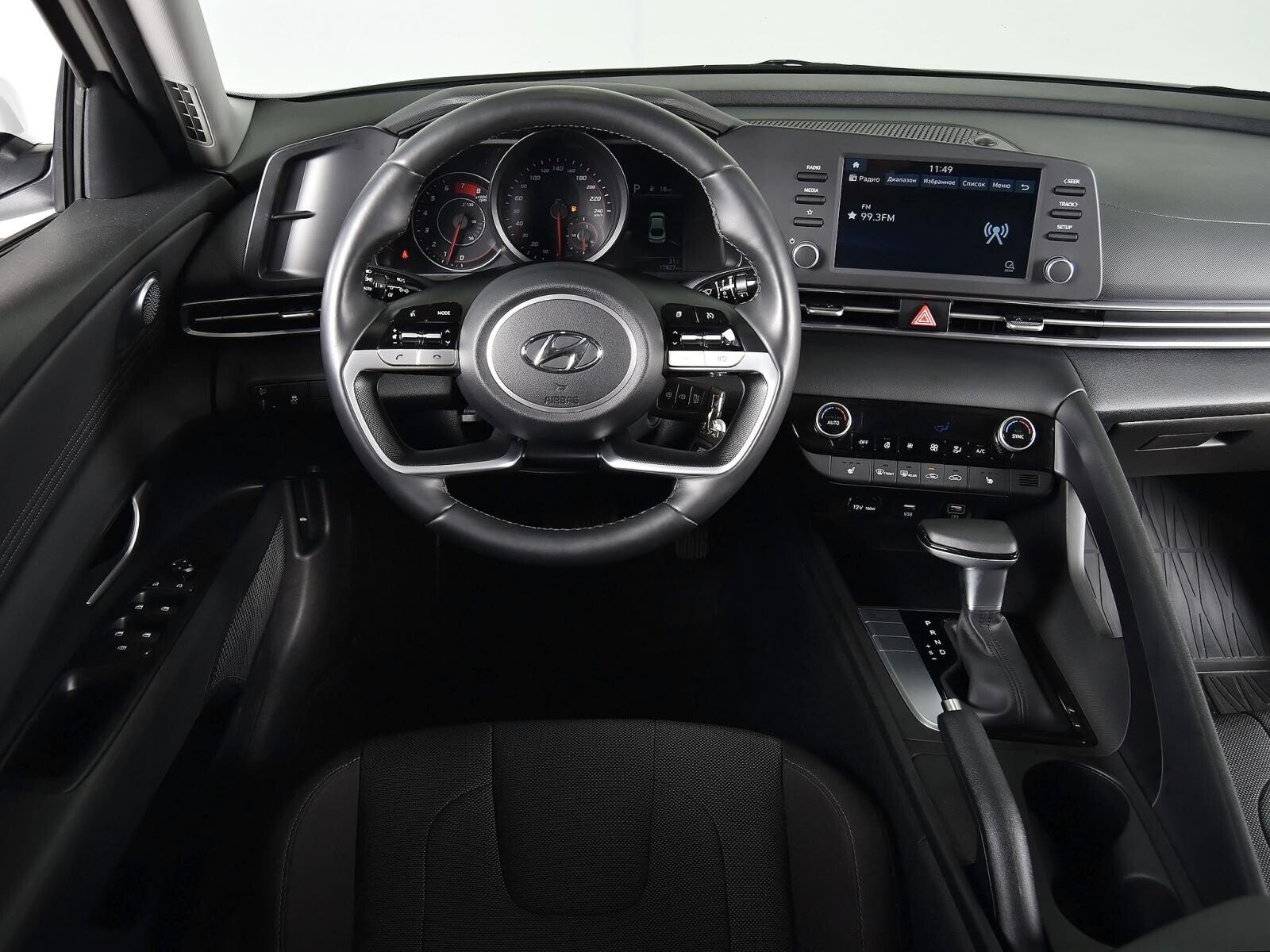 Hyundai Elantra 2021