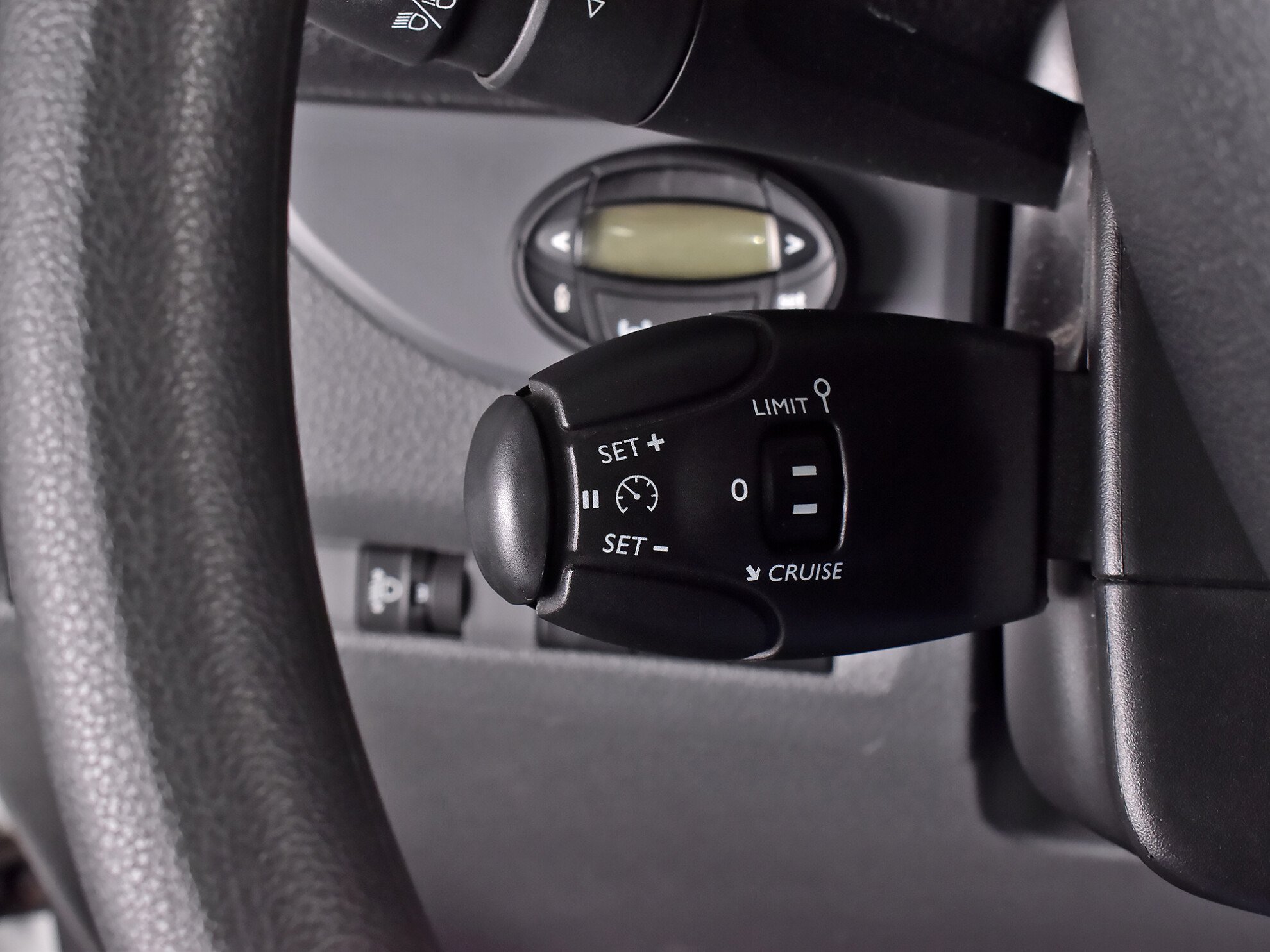 Peugeot Expert 2018 Premium (2.5т)