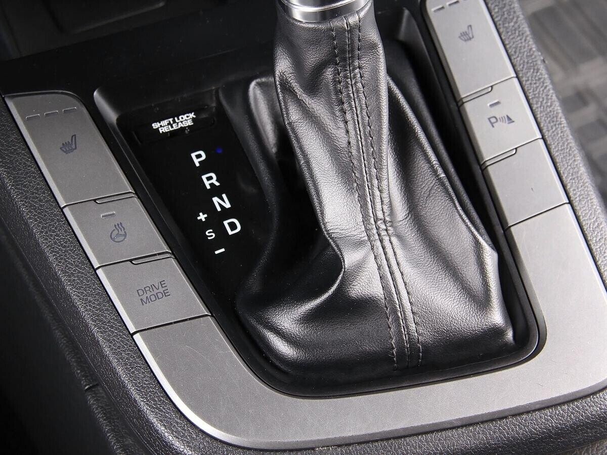 Hyundai Elantra 2019