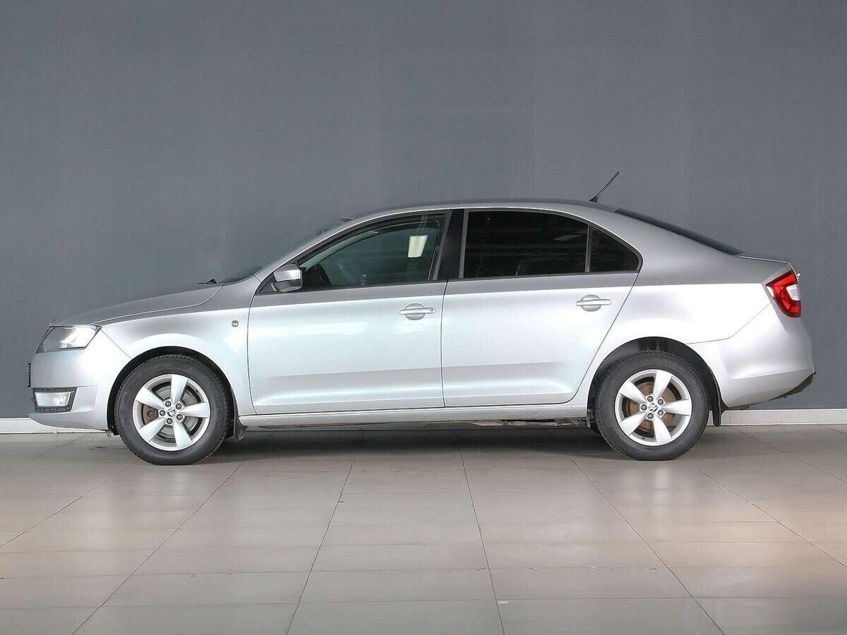 Skoda Rapid 2015