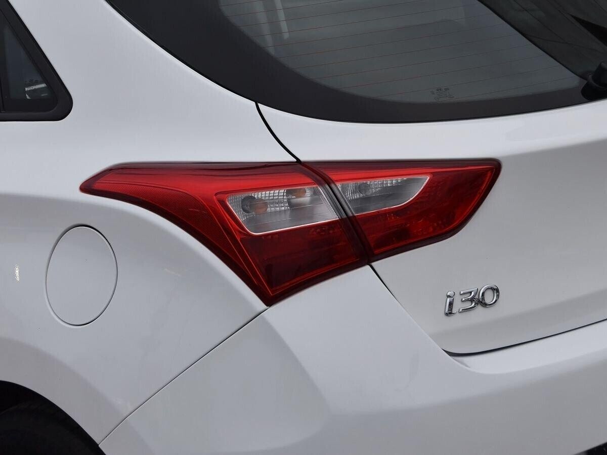 Hyundai i30 2016