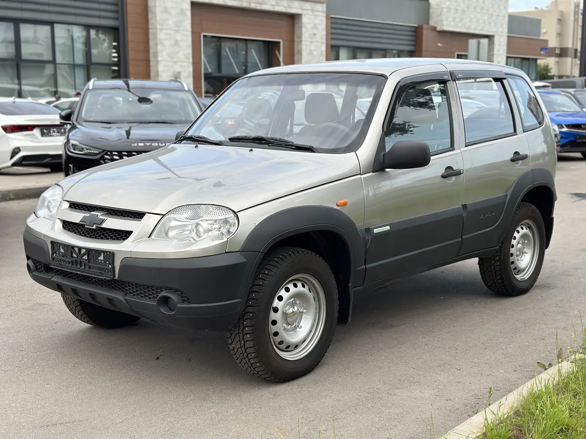 Chevrolet Niva 2015 SE