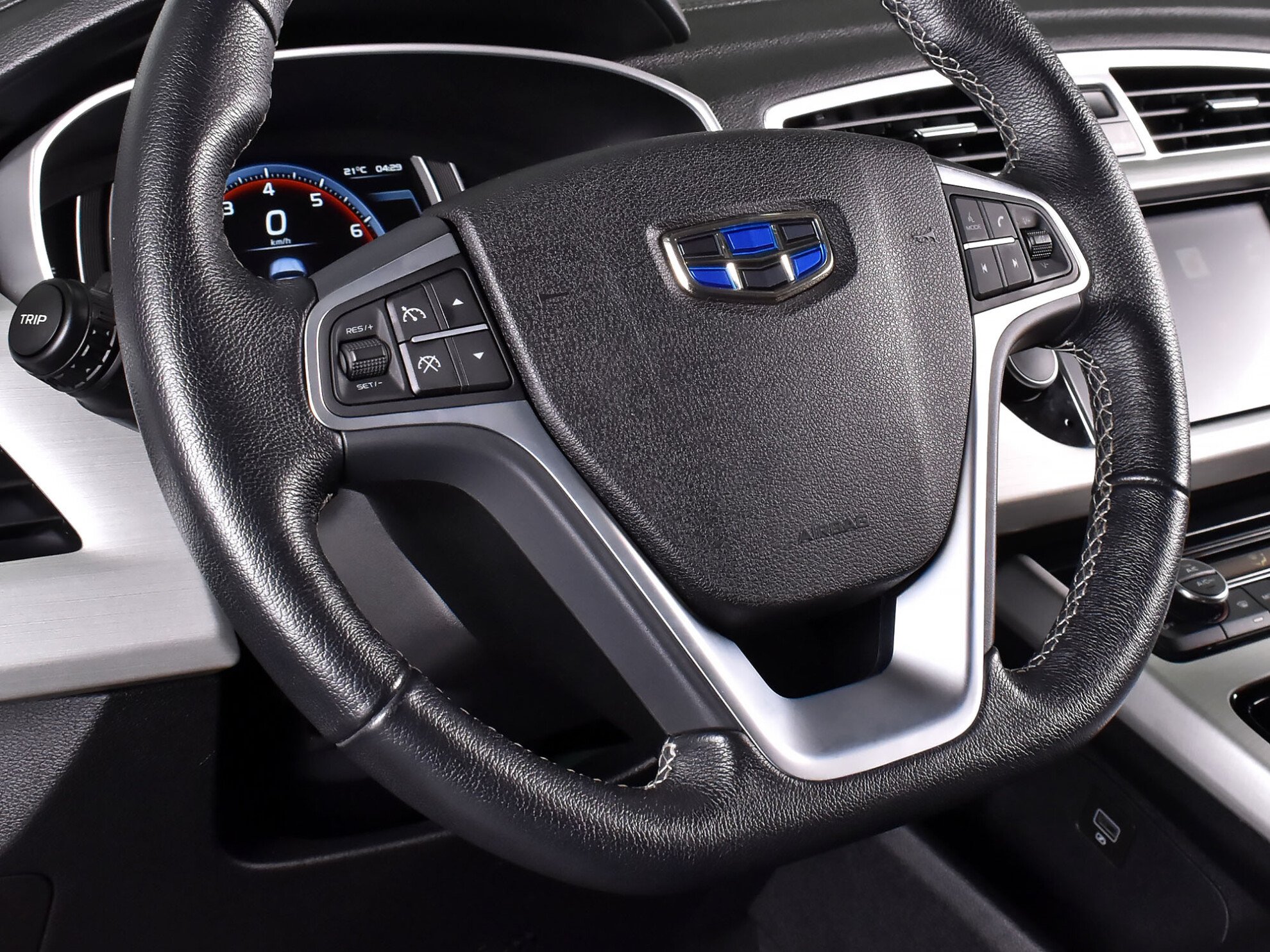 Geely Atlas 2021 Люкс + Yandex Auto