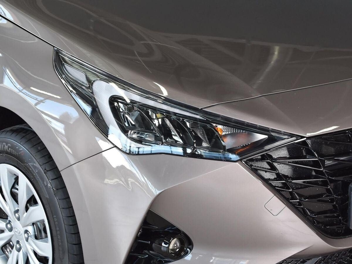 Hyundai Solaris 2021