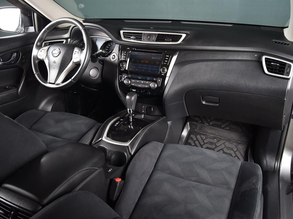 Nissan X-Trail 2015