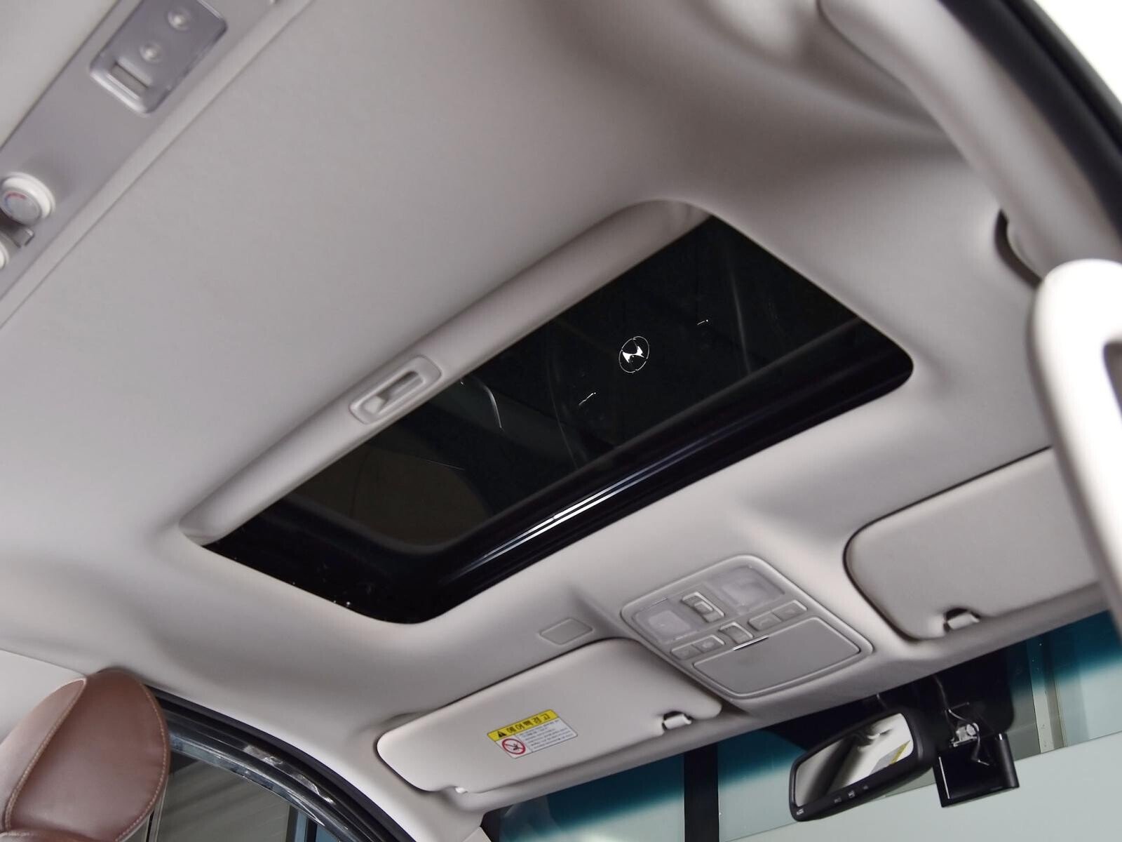 Hyundai Grand Starex 2018