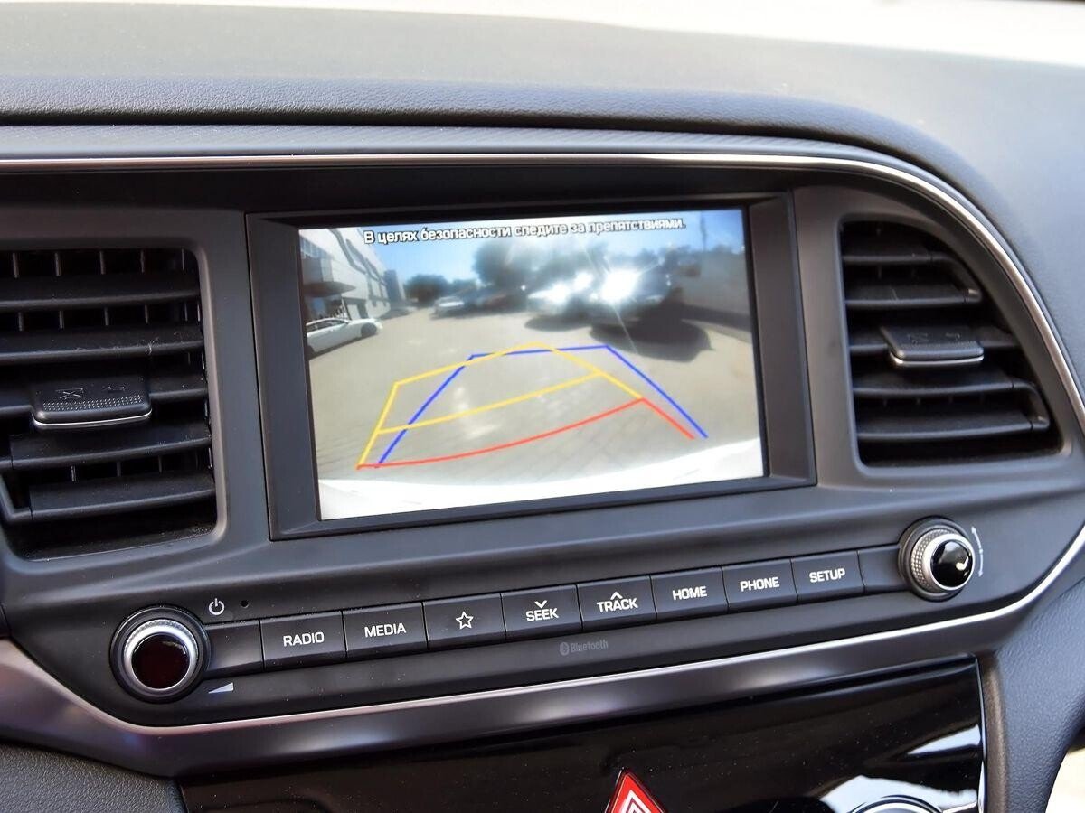 Hyundai Elantra 2019