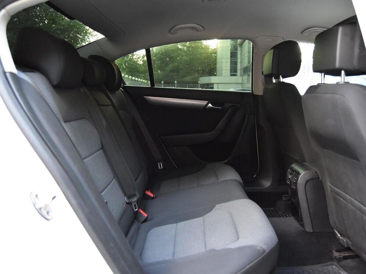 Volkswagen Passat 2012