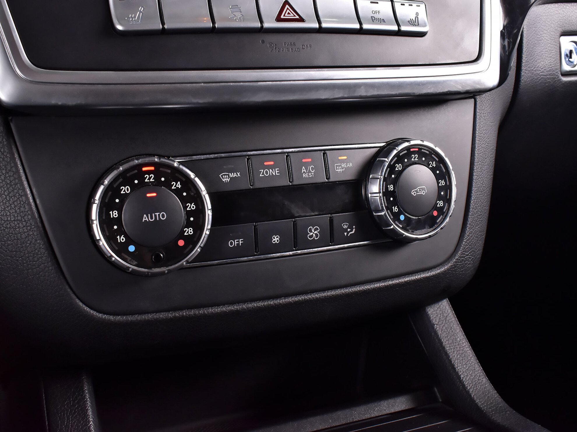 Mercedes-Benz M-Класс 2012 Comfort