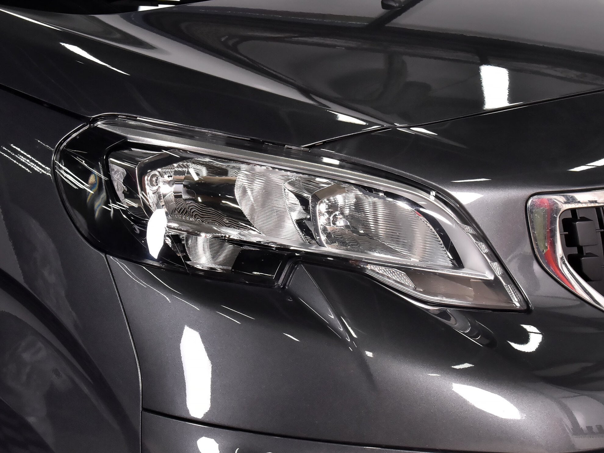 Peugeot Traveller 2021 Active