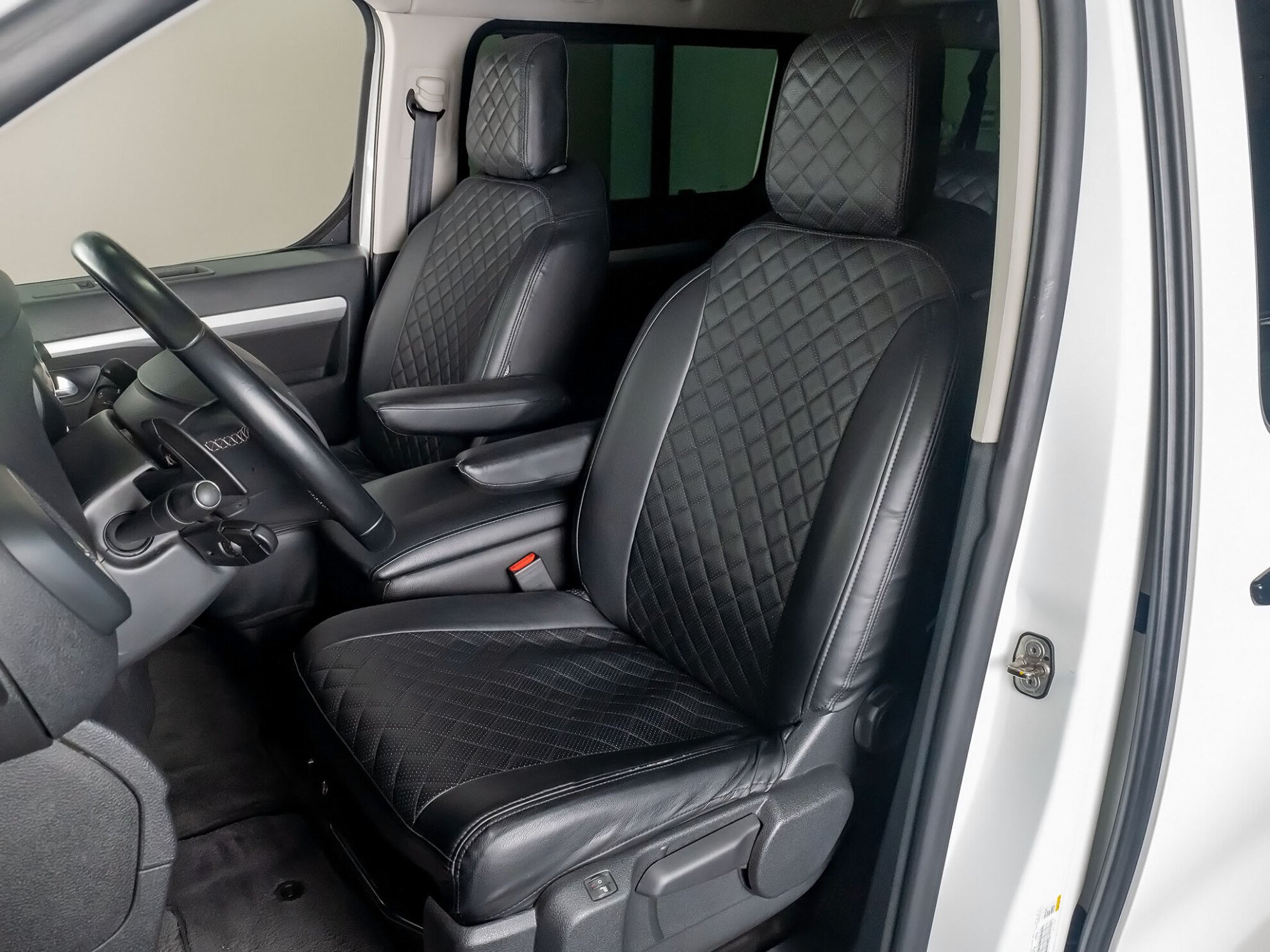 Peugeot Traveller 2021 Comfort