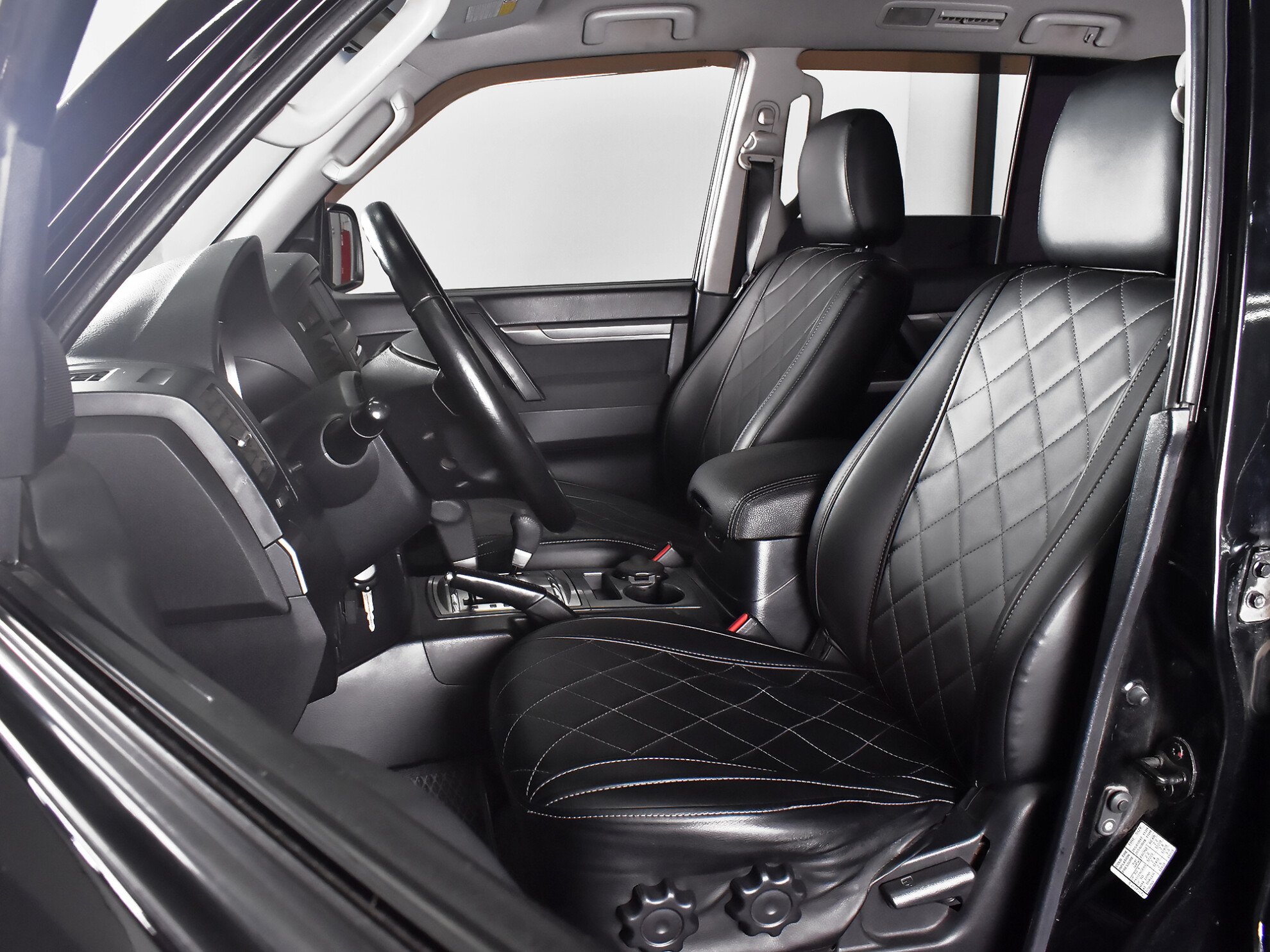 Mitsubishi Pajero 2012 Intense