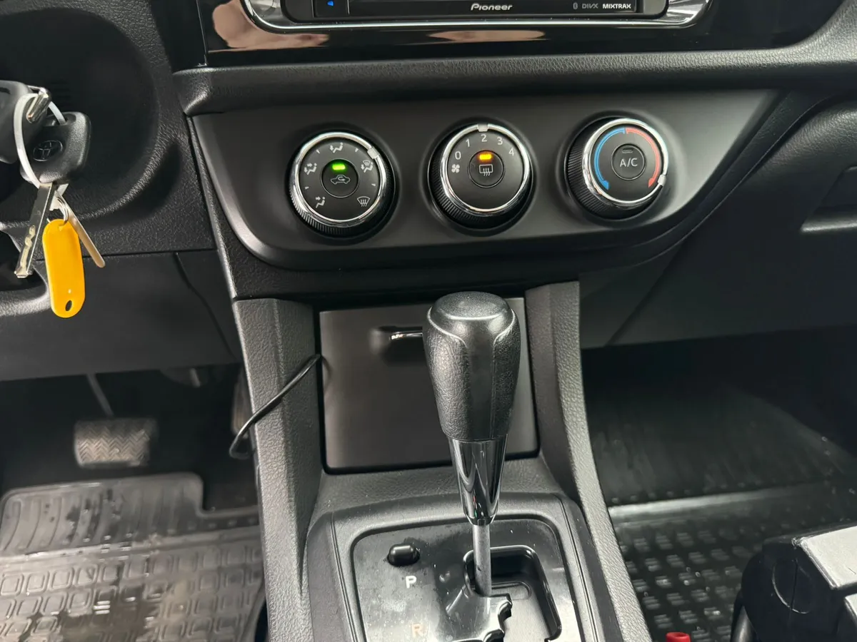 Toyota Corolla 2014 Классик